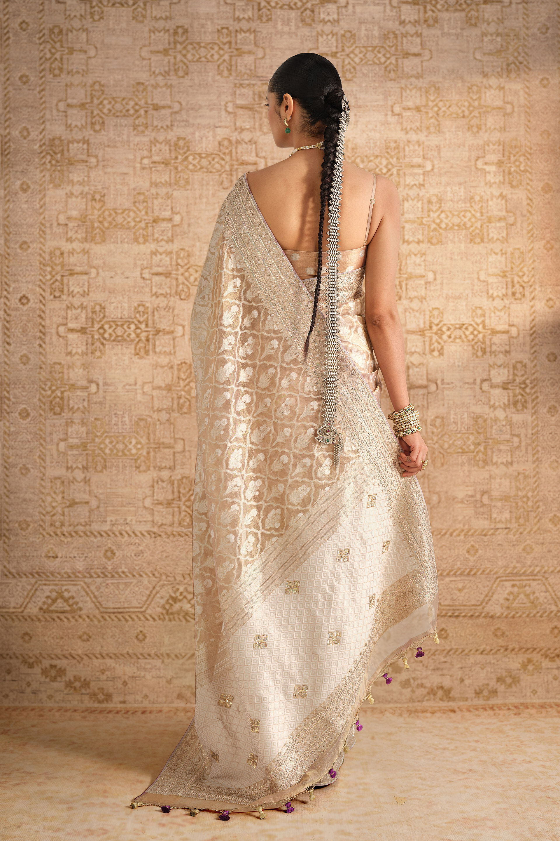 Aroha Handwoven Benarasi Silk Saree - Gold