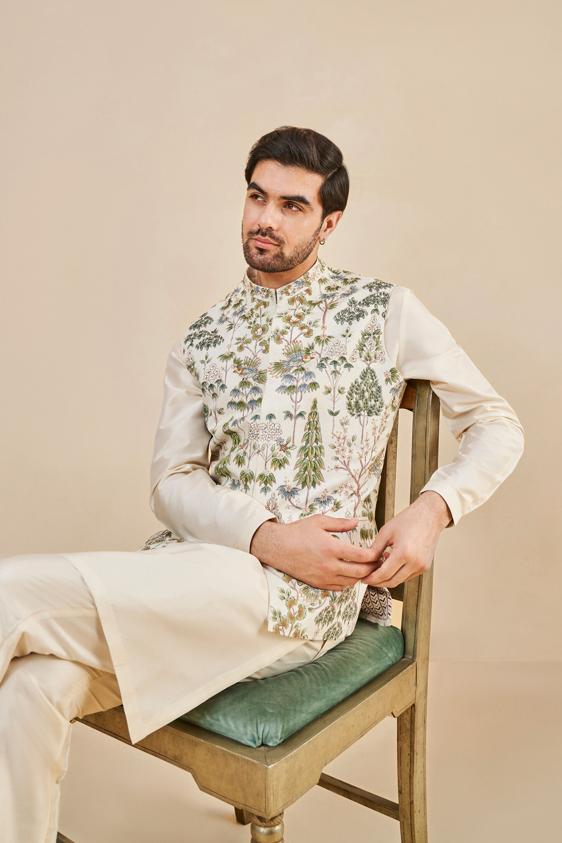 Nalesh Hand-painted Pichhwai Silk Nehru Jacket - Off White, Off White, image 4