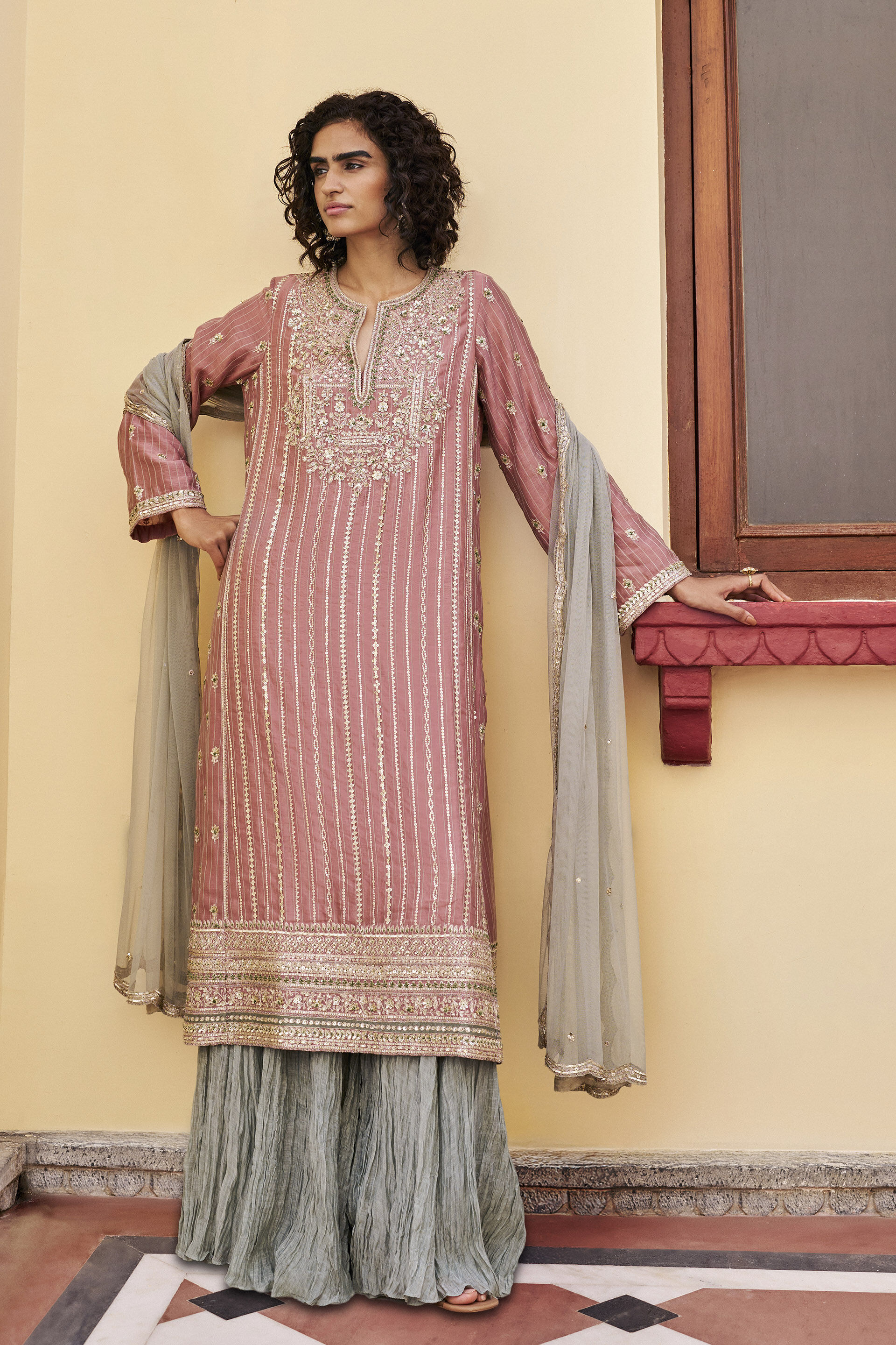 Abloom Handwoven Maheshwari Sharara Set - ​Pink