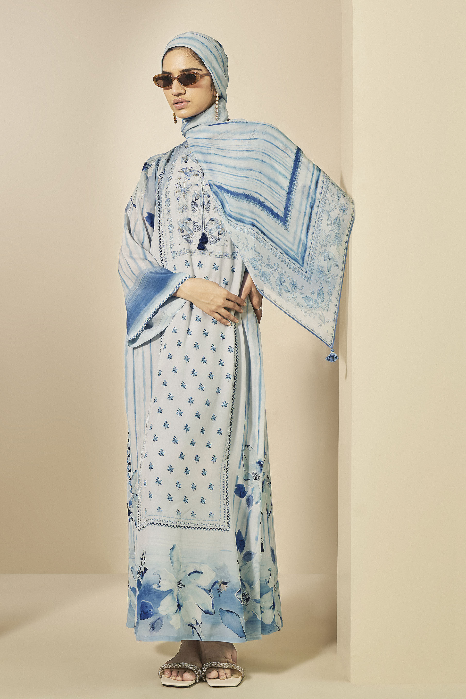 Mizani Scarf - White, Blue, image 3