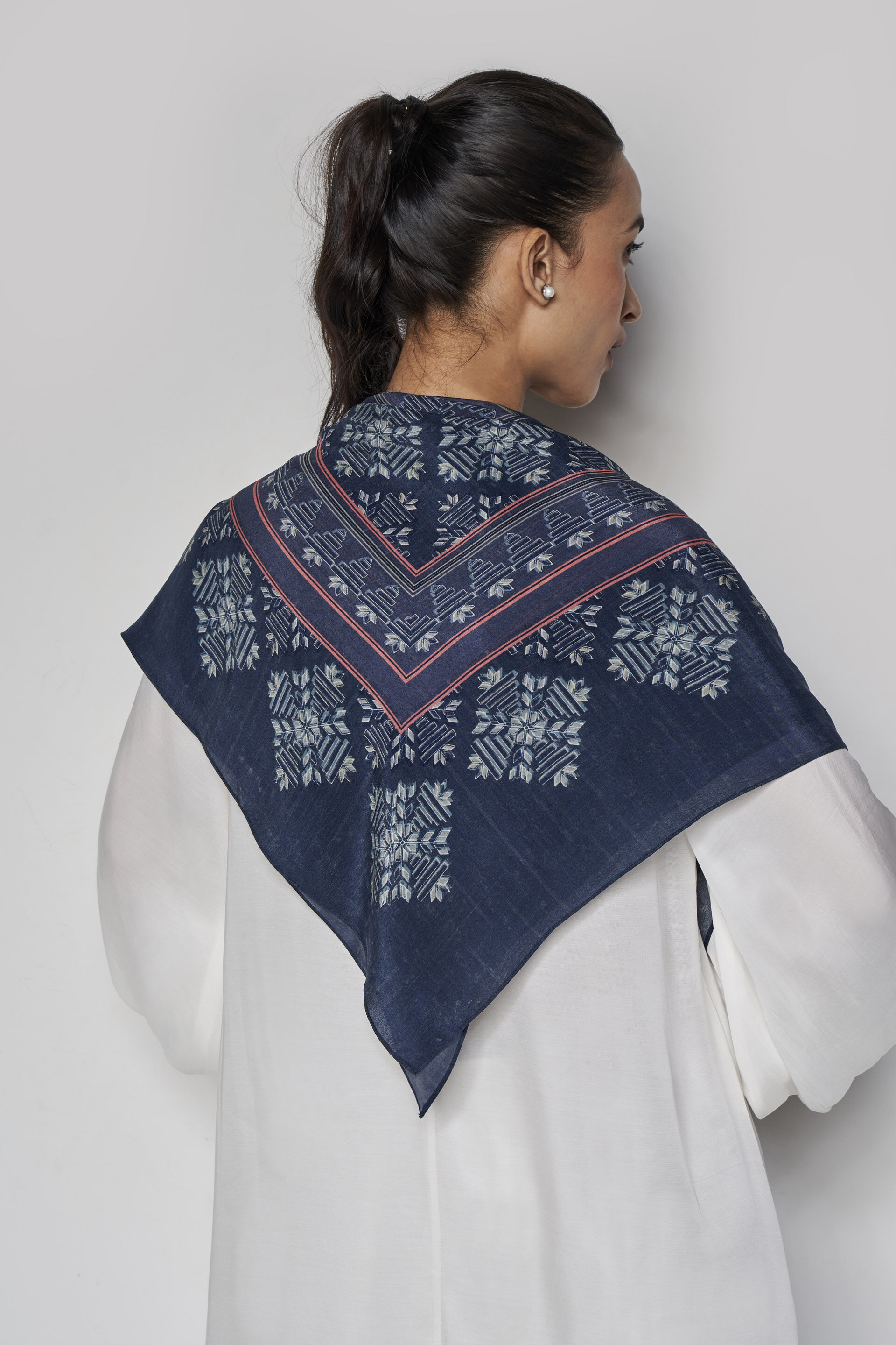 Anita 2025 dongre scarf