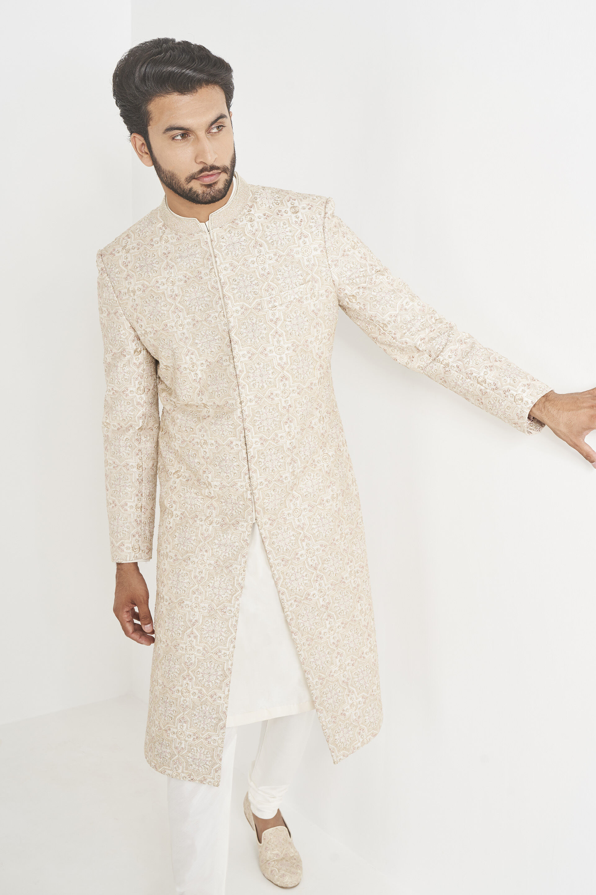 Sherwani for wedding 2018 clearance