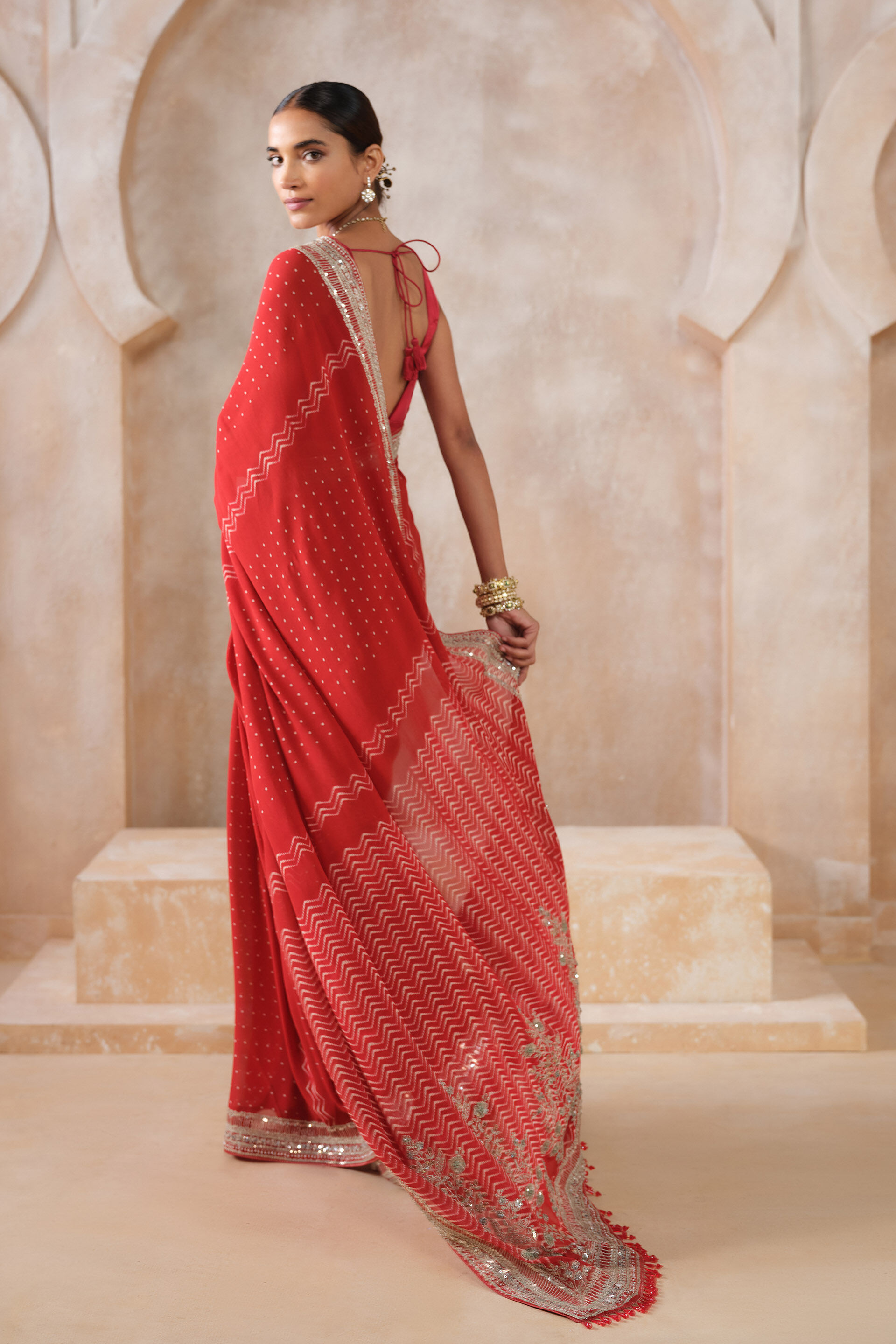 Afruza Embroidered Georgette Saree - Red