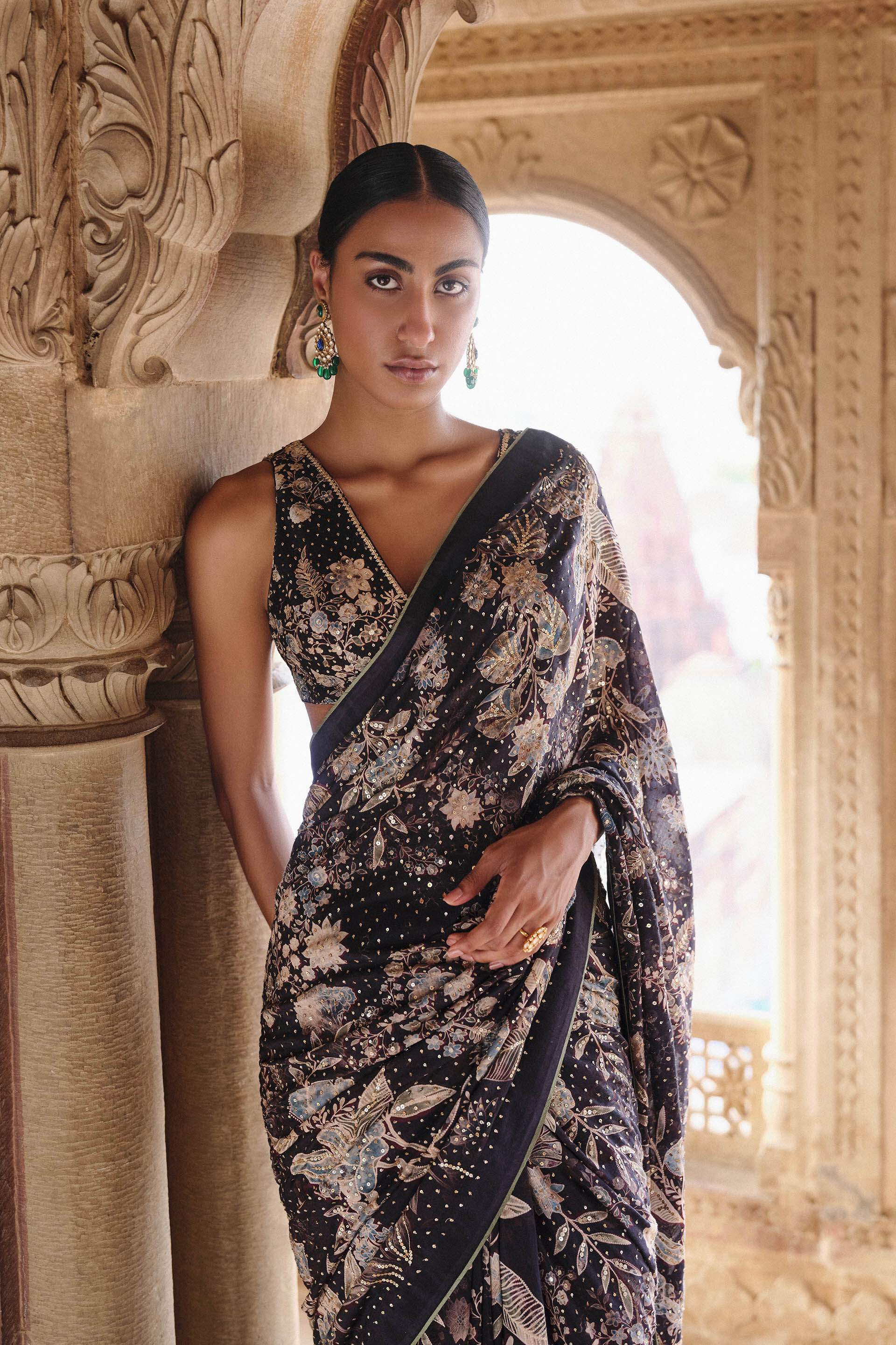 Daarce saree clearance