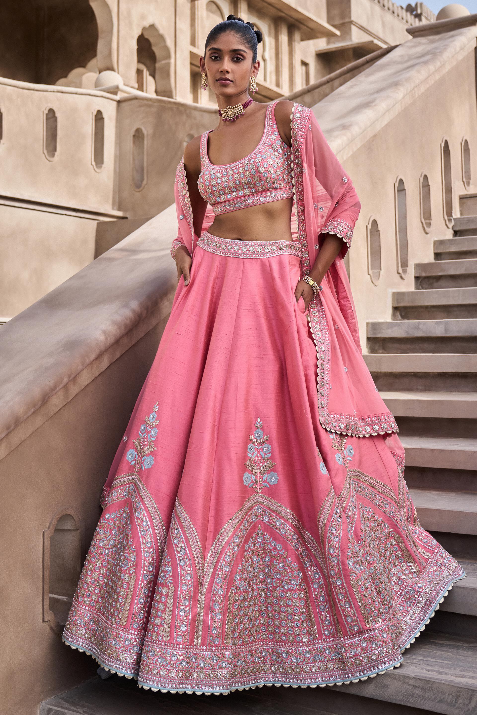 Full Sleeve Lehenga - Buy Designer Full Sleeve Lehenga Choli Collections  Online - KALKI Fashion