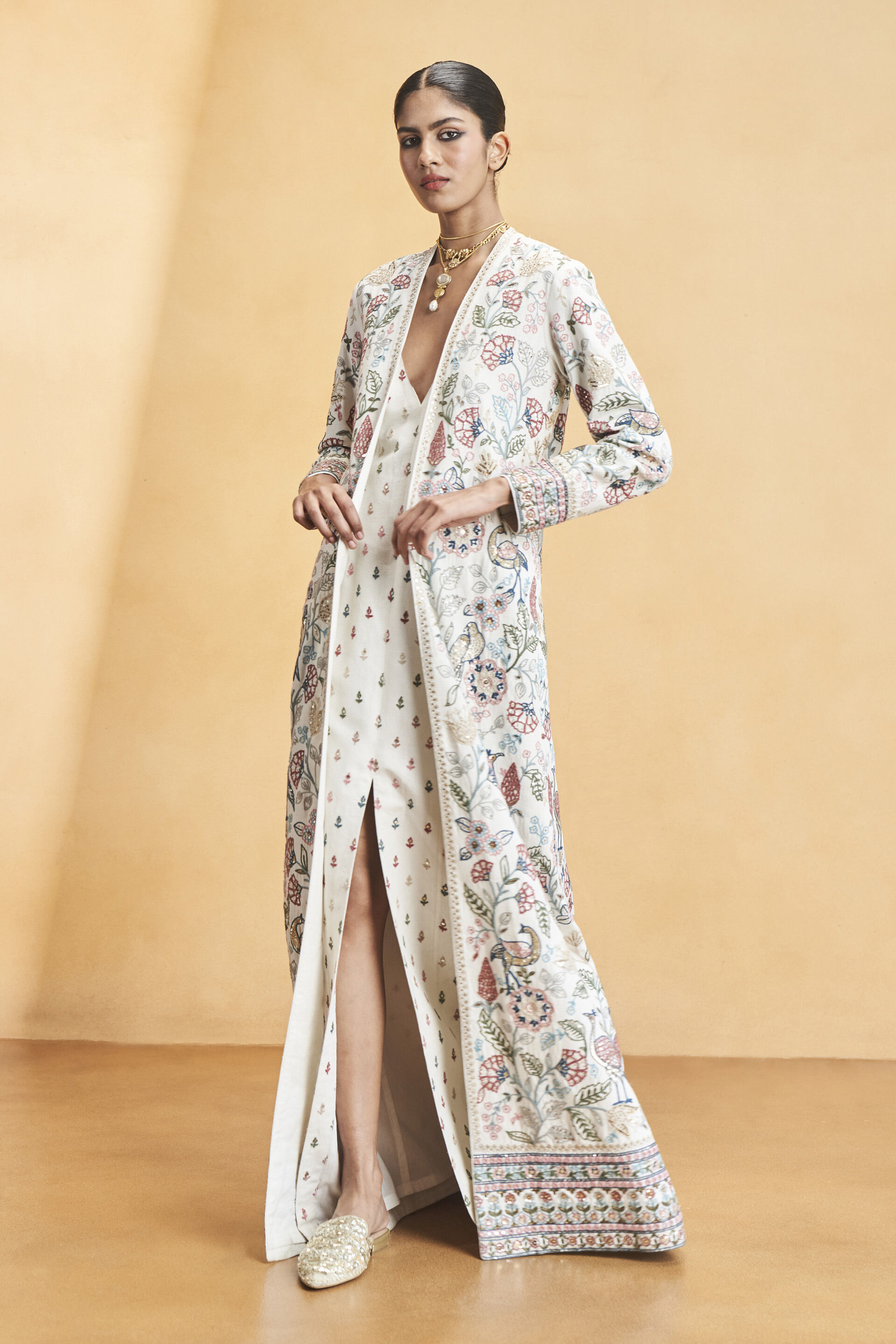 Paradise Of Flowers SEWA Hand-embroidered Silk Overlayer Set - Cream, Cream, image 4