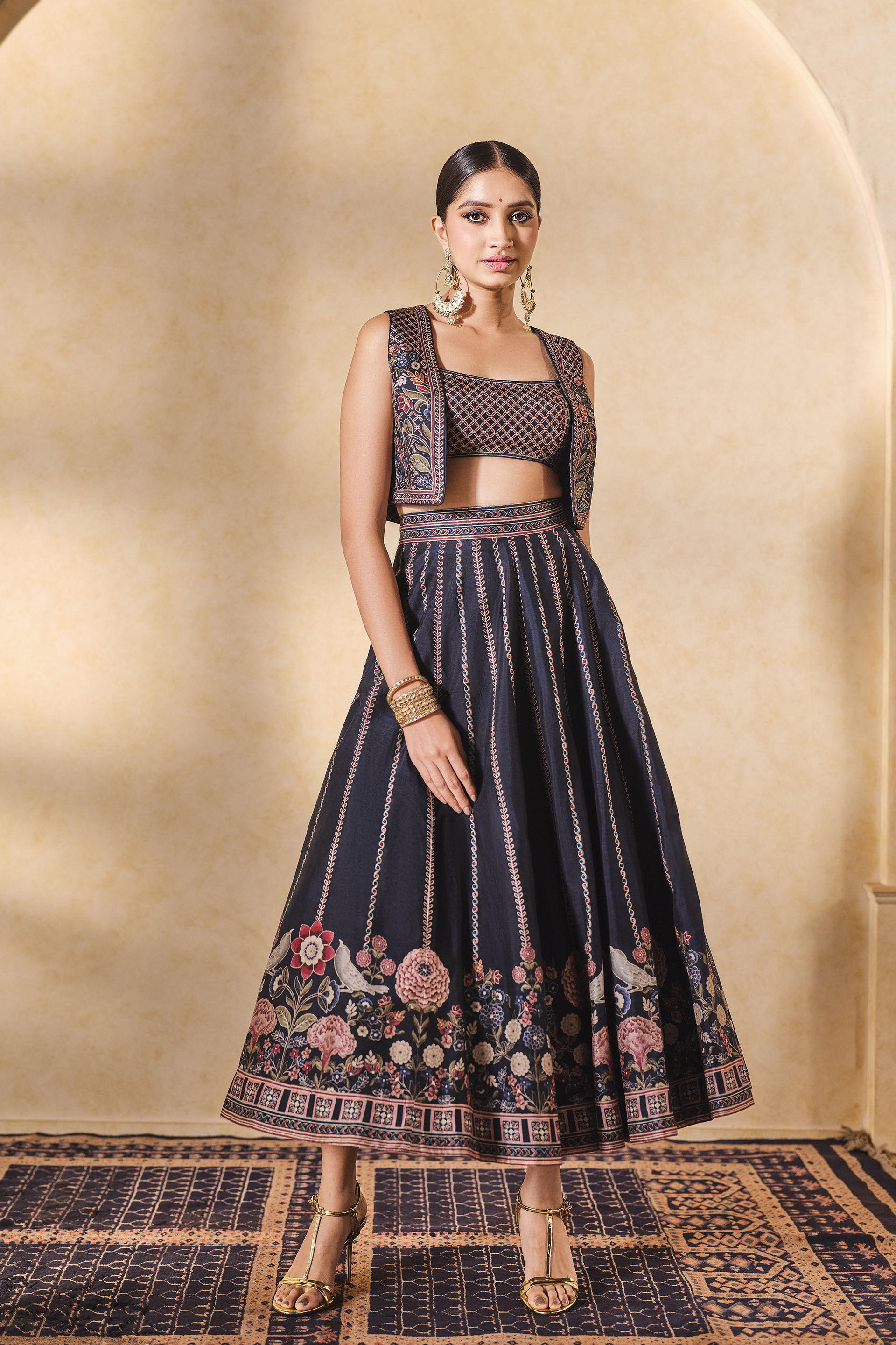 Women s Suits Ethnic Wear Designer Dresses Online Anita Dongre