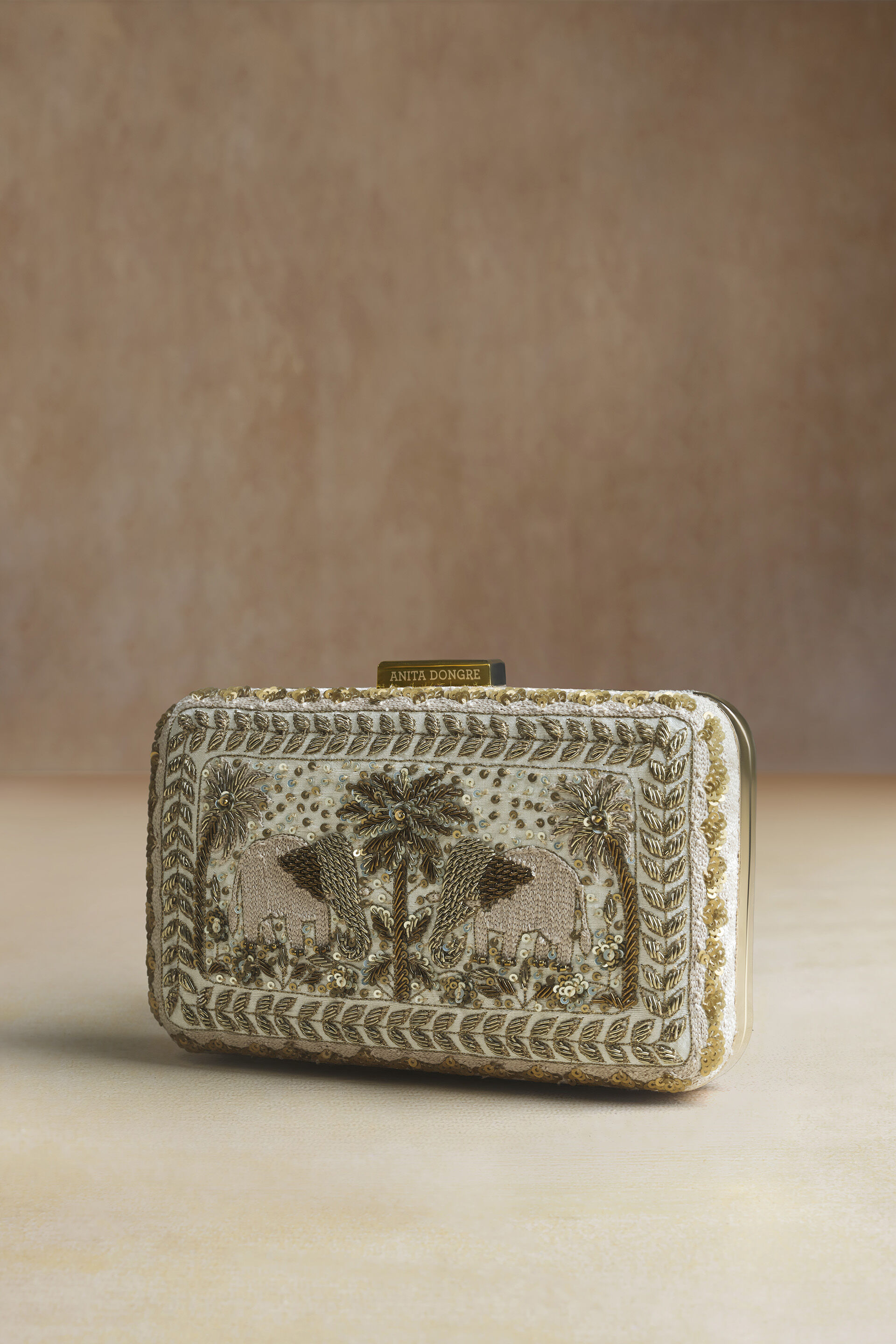 Haathi Harmony Clutch - Ivory