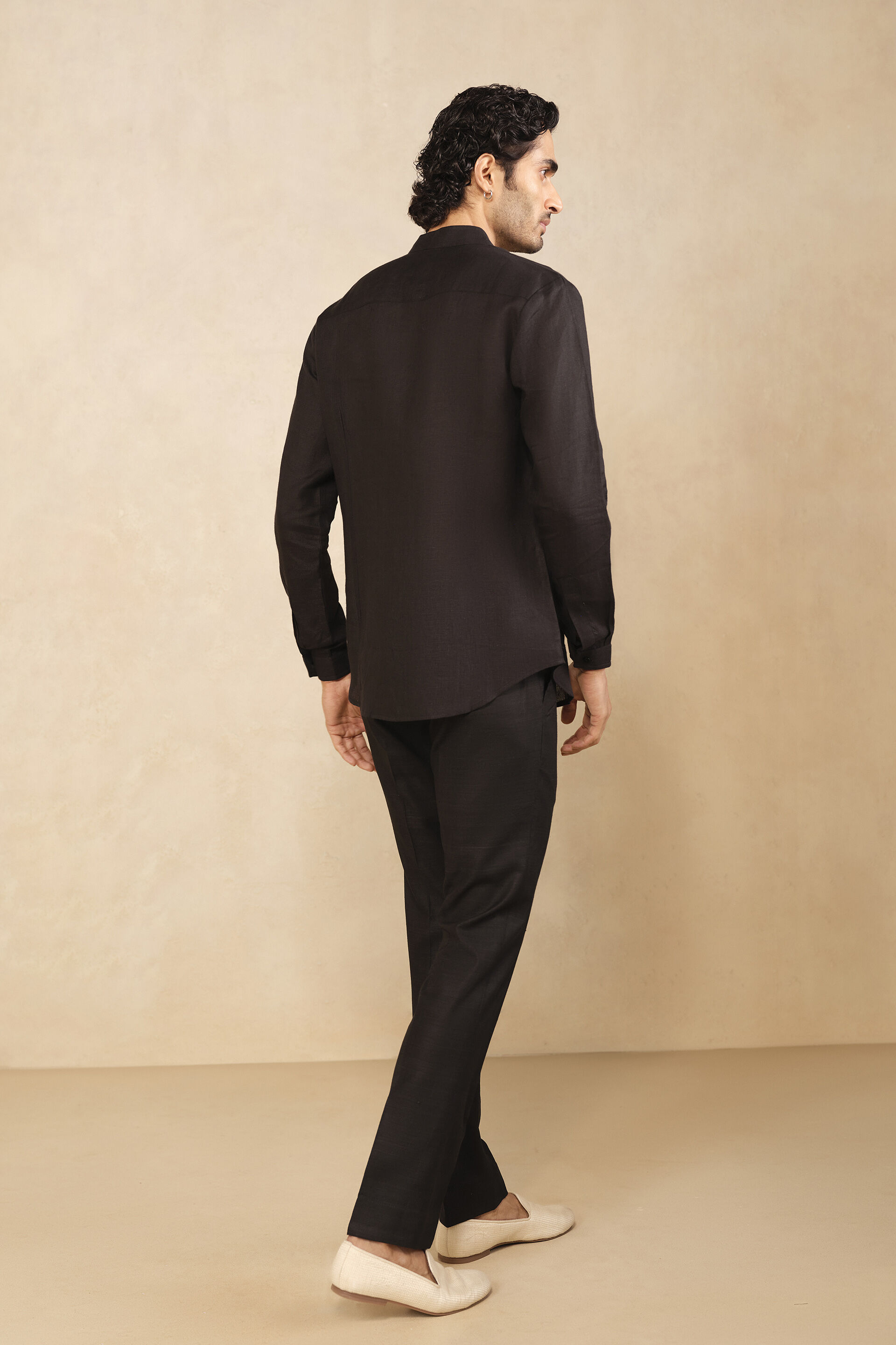 Anant Linen Shirt - Black