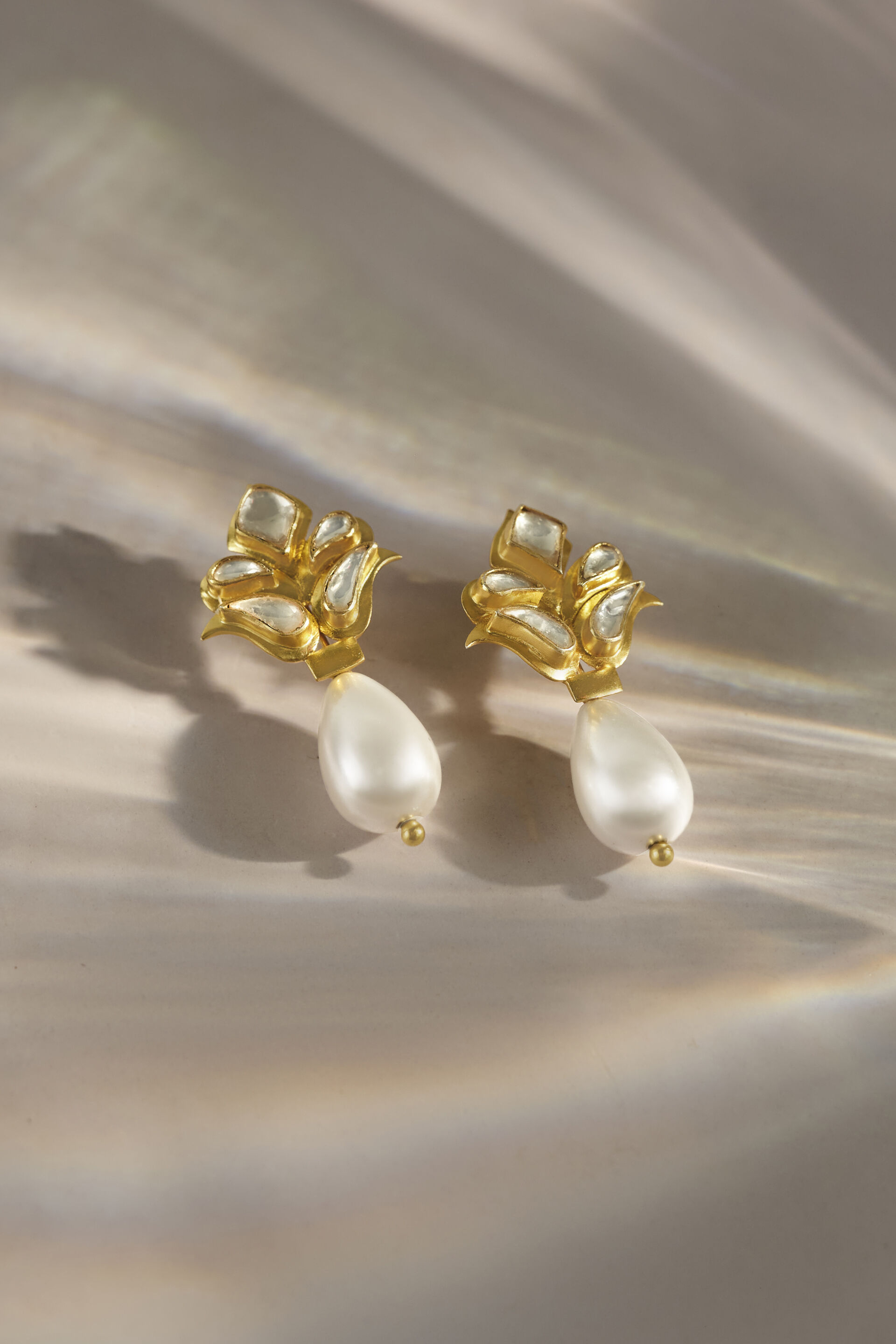 Aasra Earrings, , image 2
