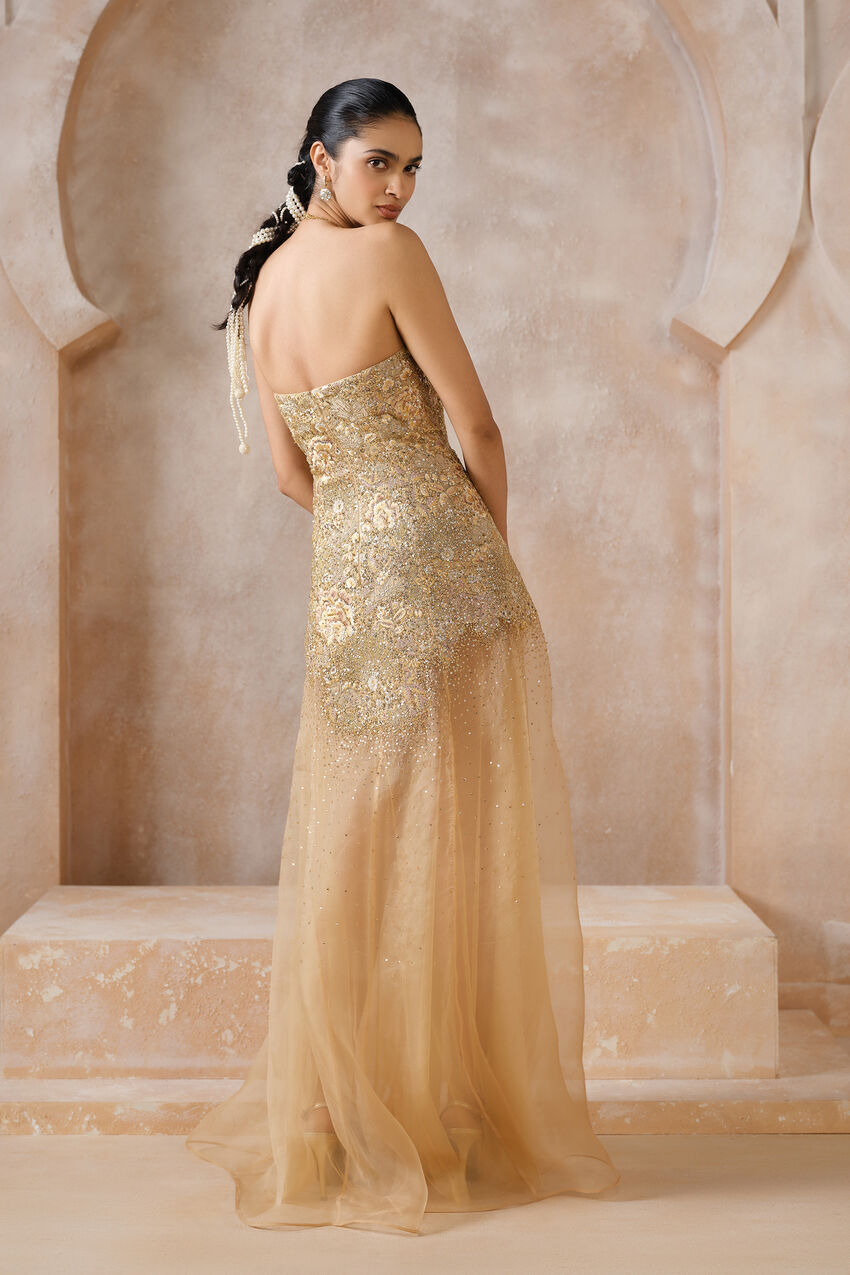 Buy Designer Gowns for Women Online | Party Wear & Wedding Gowns | Anita Dongre Buy Designer Gowns for Women Online | Party Wear & Wedding Gowns | Anita Dongre