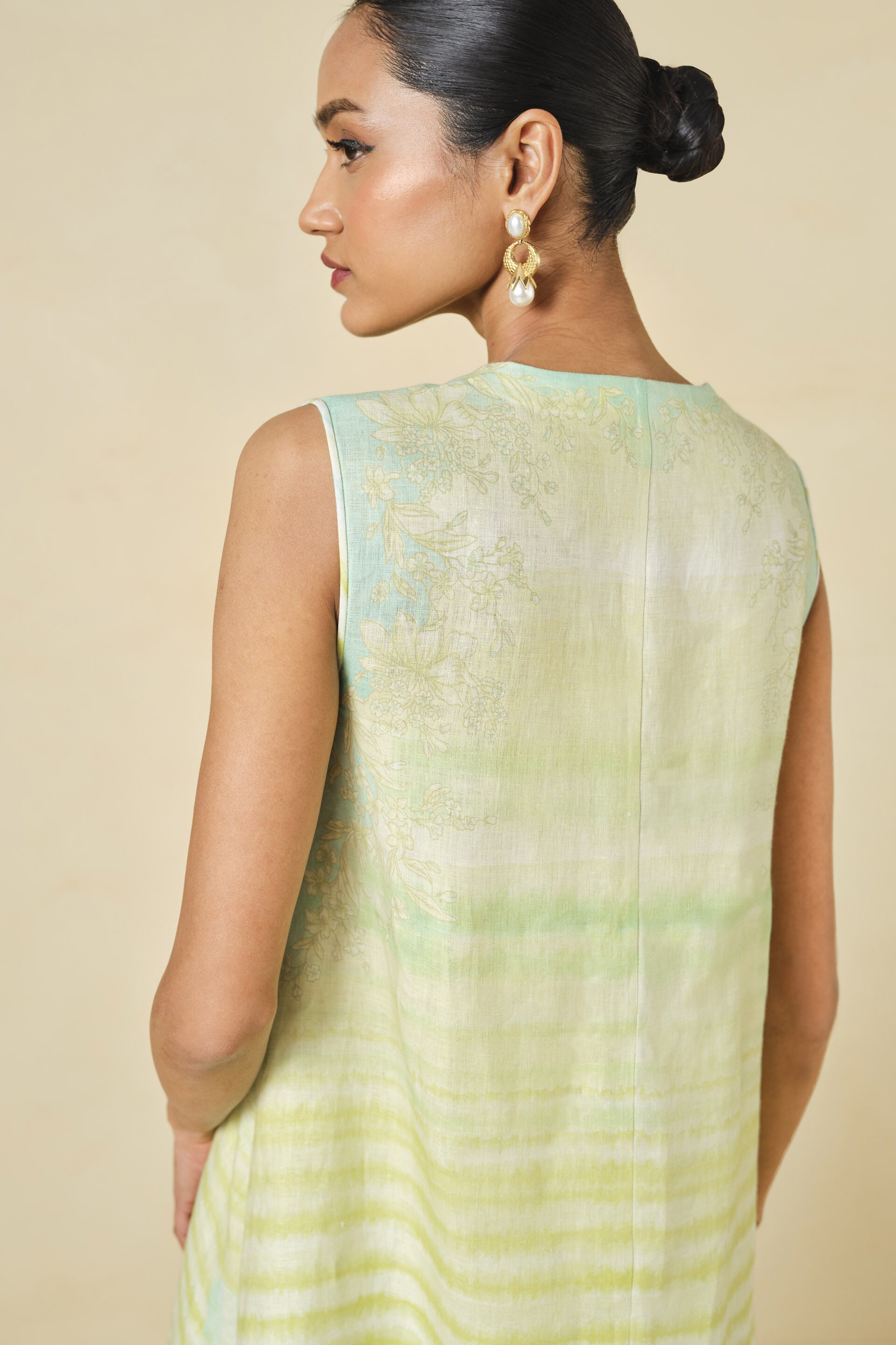 Anapos Asymmetrical Printed Hemp Kurta Set - Lime, Lime, image 5