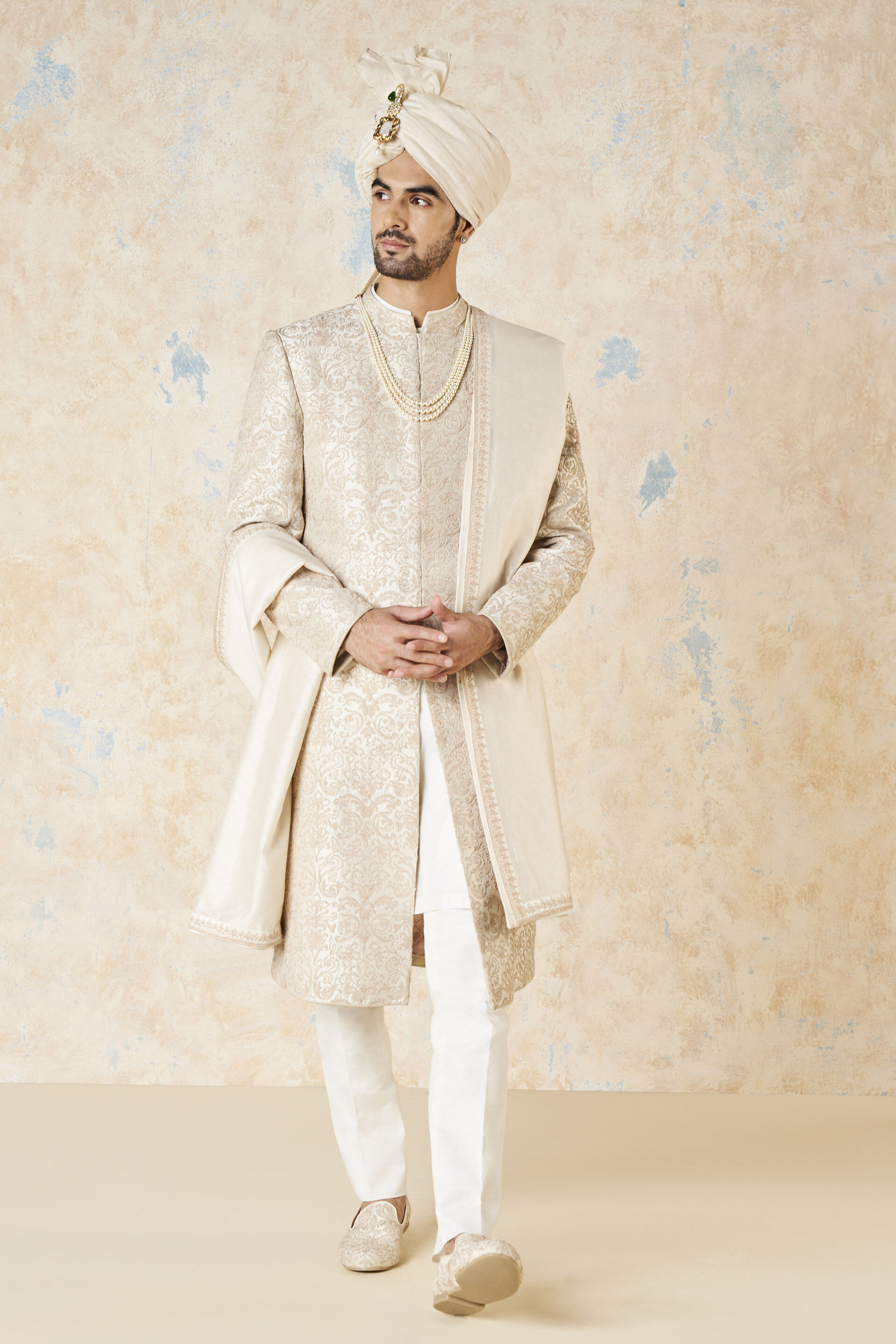 Designer Sherwanis Online Buy Wedding Sherwanis For The Groom