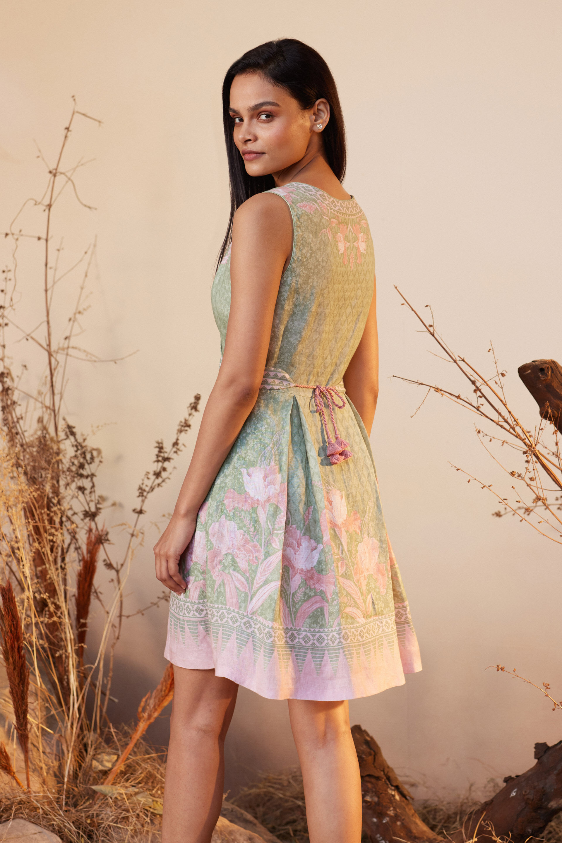 Anita dongre sales dresses sale