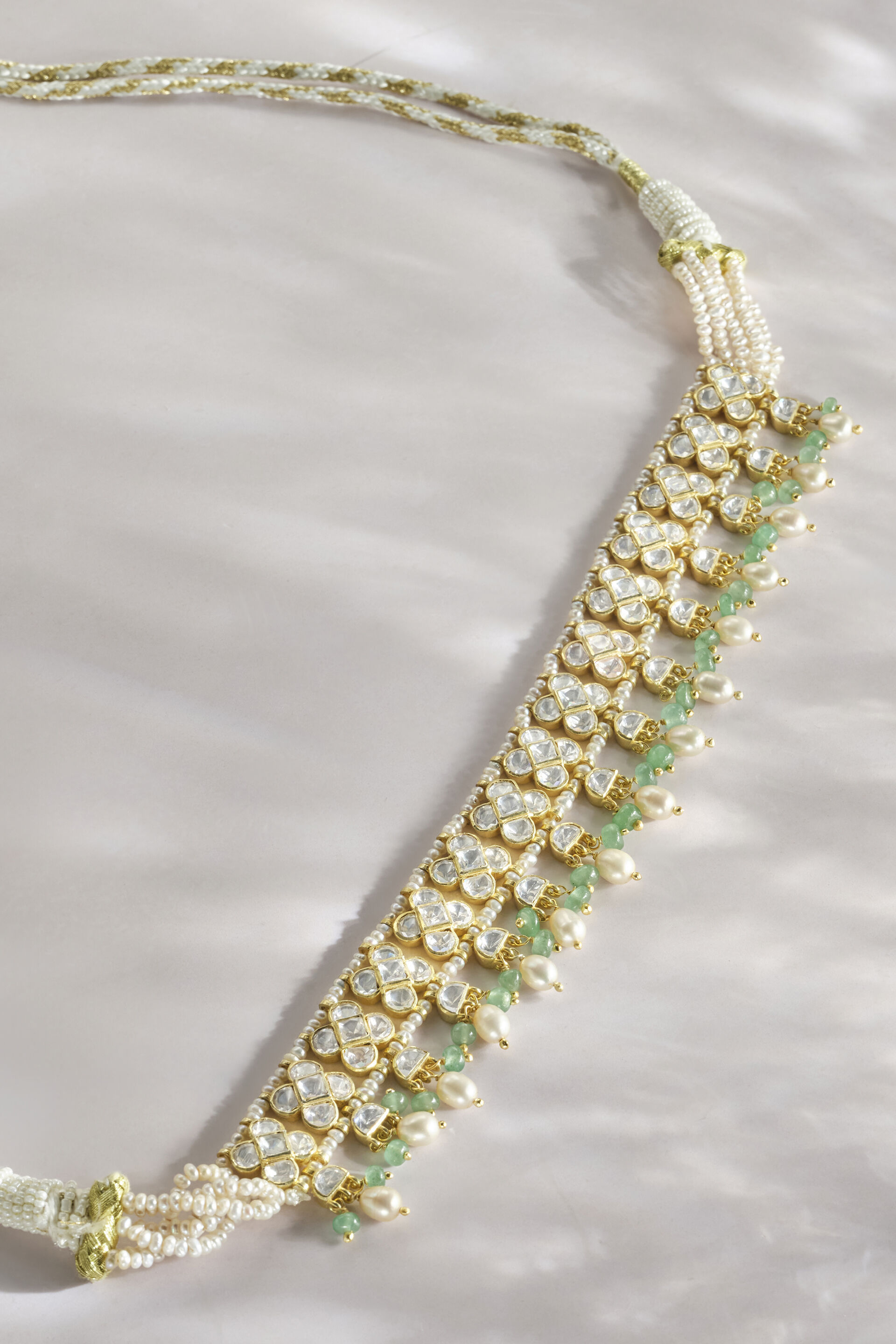 Shahi Choker