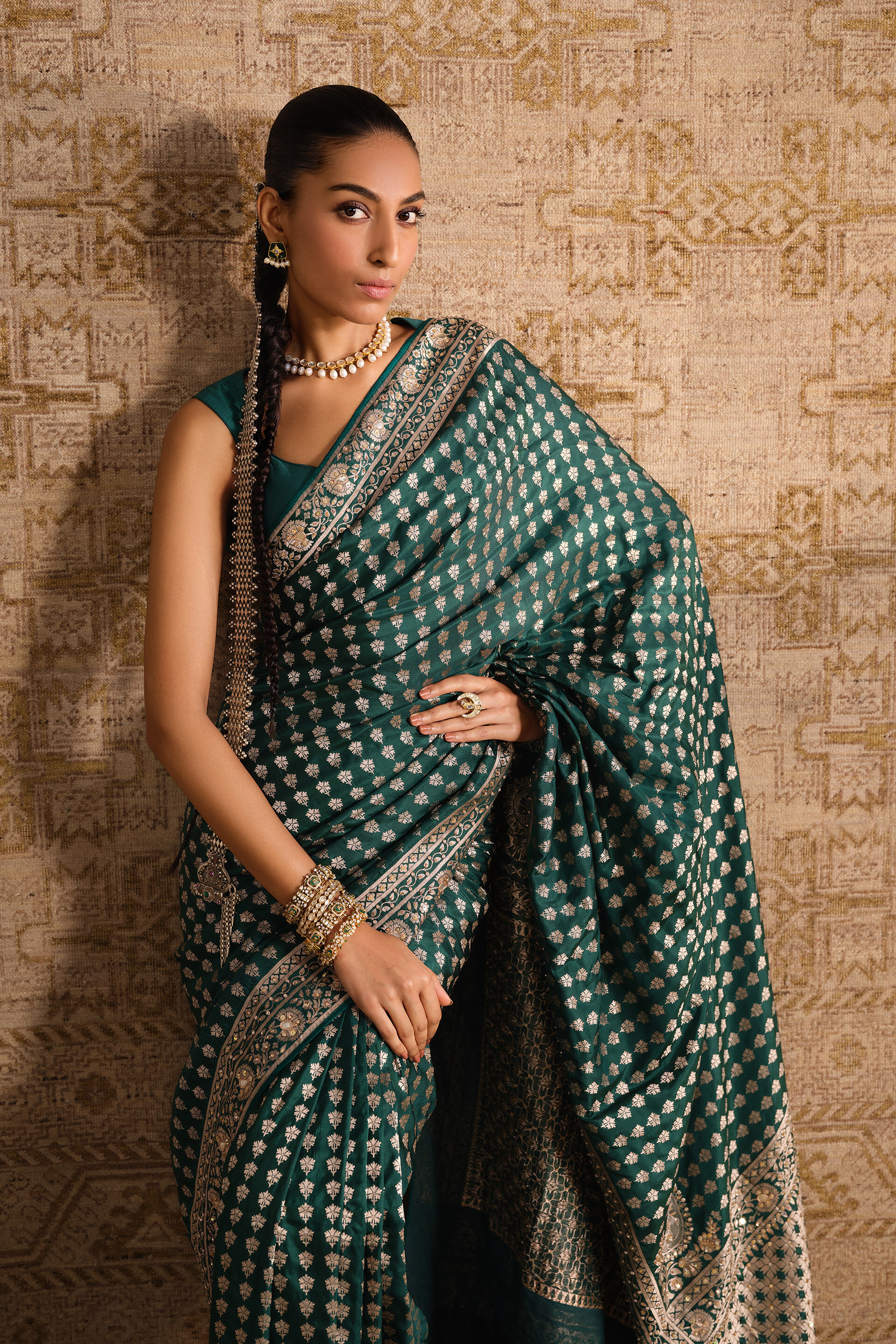 Arsheya Handwoven Benarasi Silk Saree - Green, Green, image 3