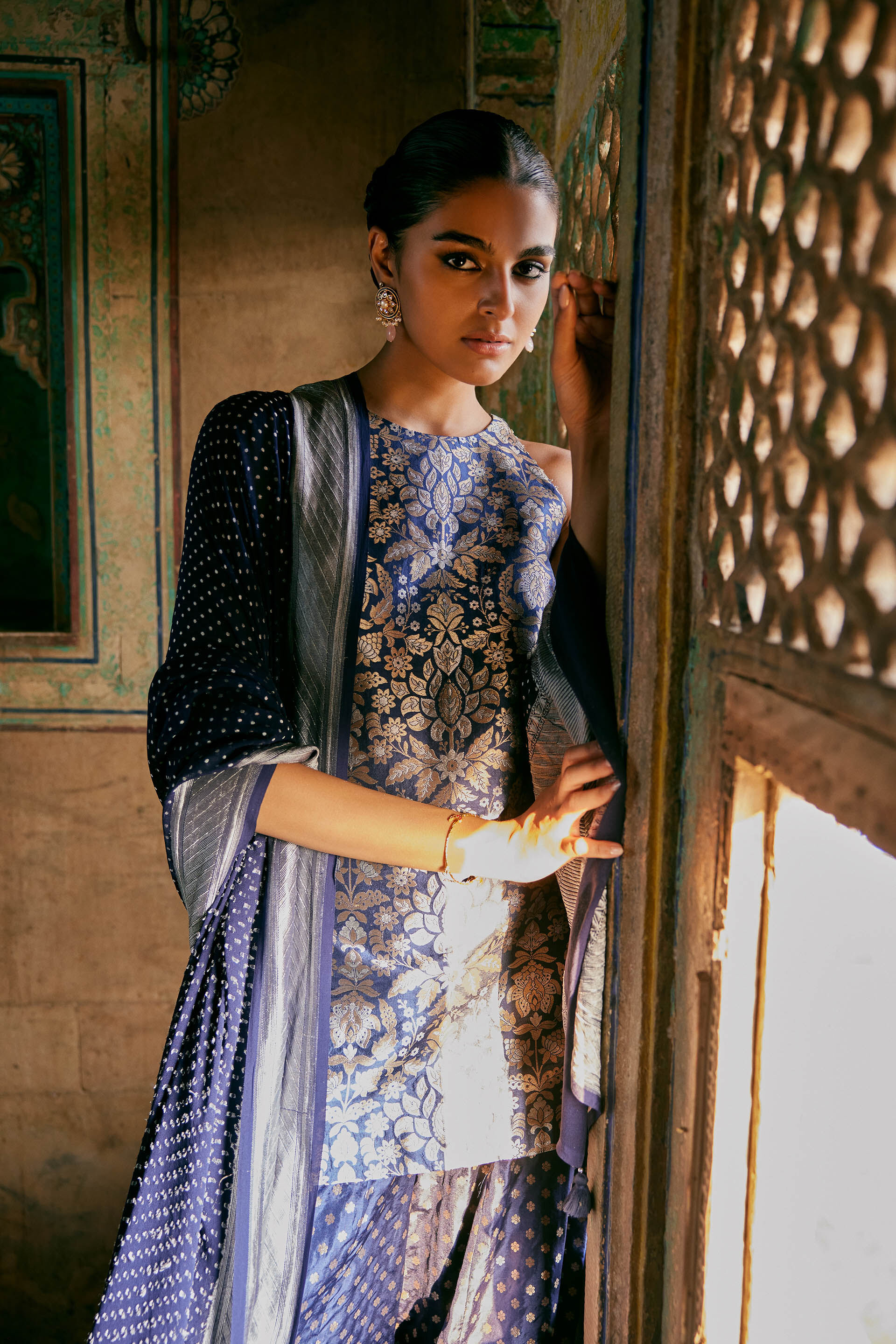 Anita dongre sale online 2025