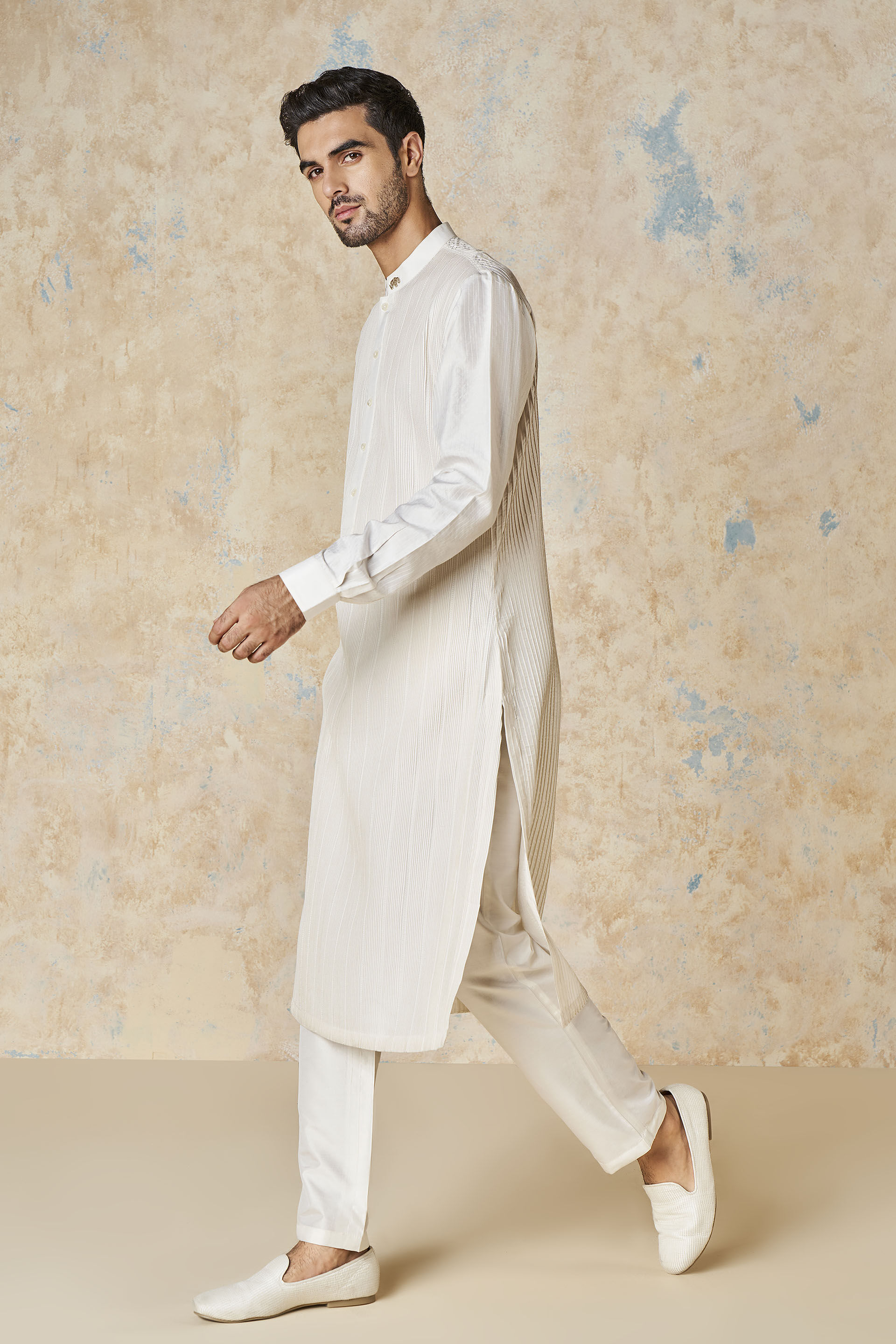 Sifar Silk Kurta - Ivory