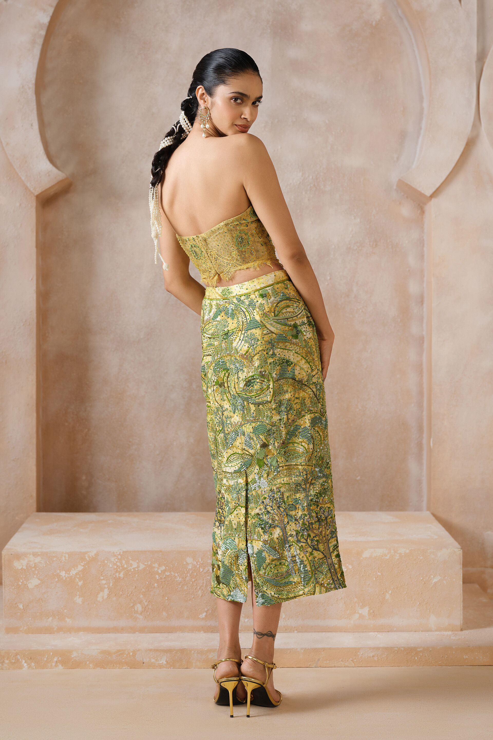 Verdalis Embroidered Applique Skirt Set - Yellow