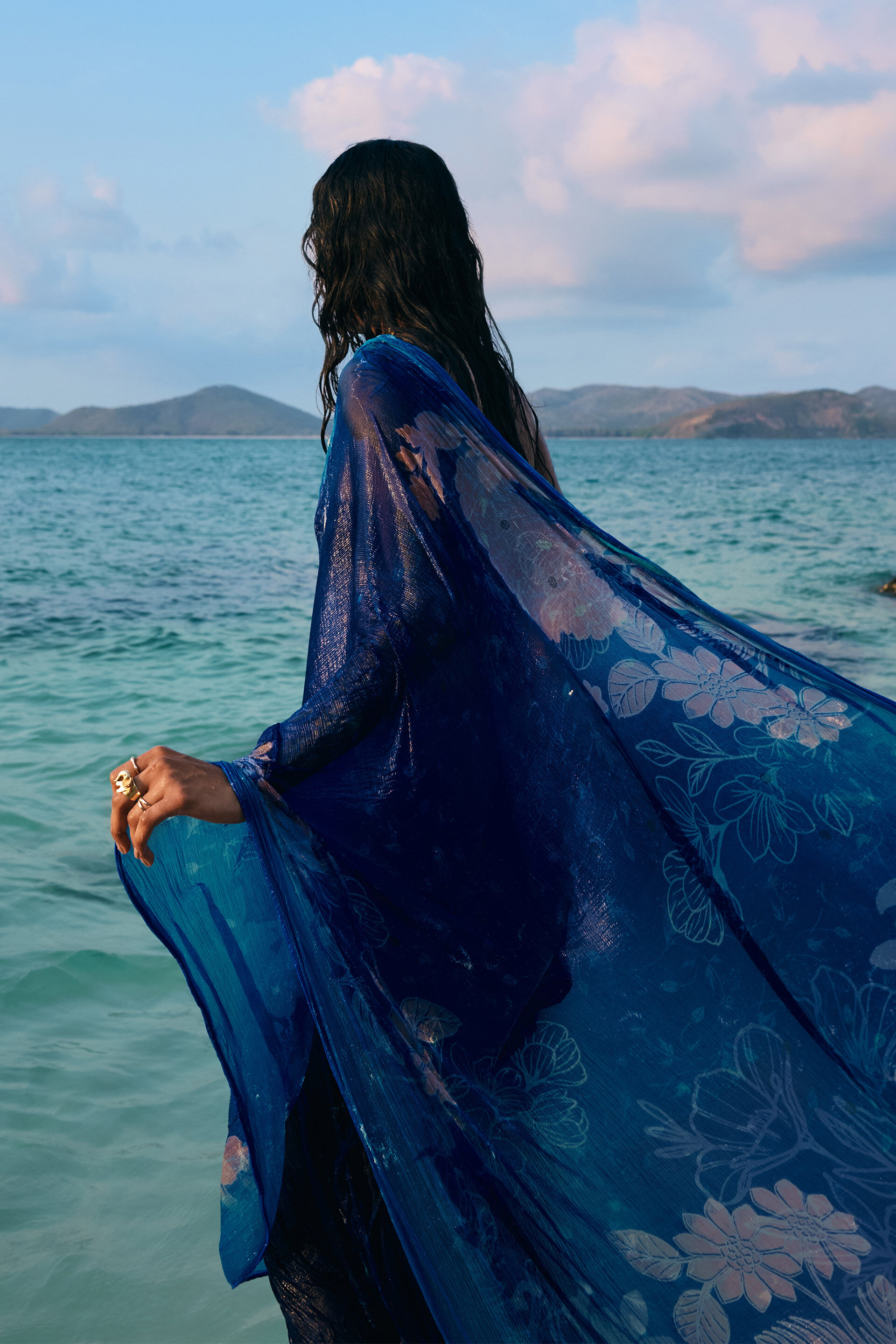 Watersculpt Chiffon Saree, Blue, image 2