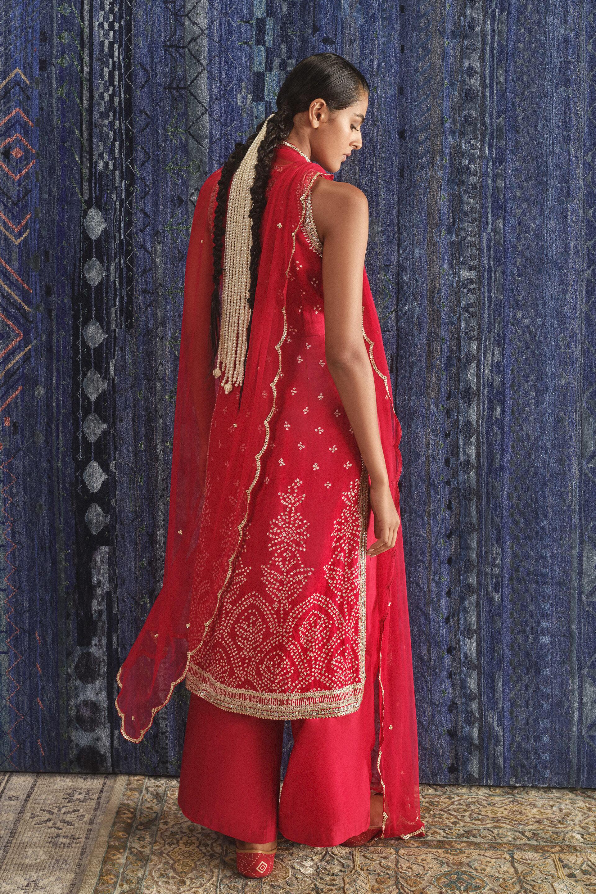 Lohini Handcrafted Bandhani Silk Suit Set - Red