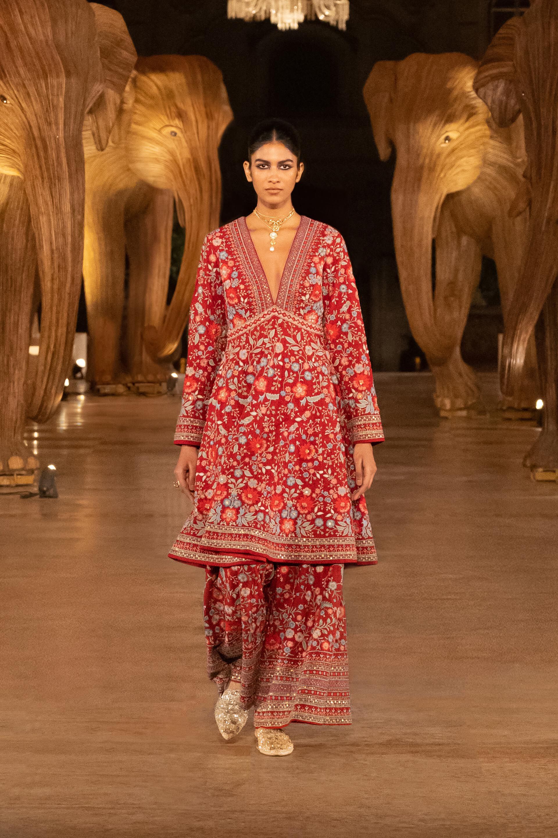 Floral Ballad Embroidered Zardozi Silk Kurta Set - Red, Red, image 8