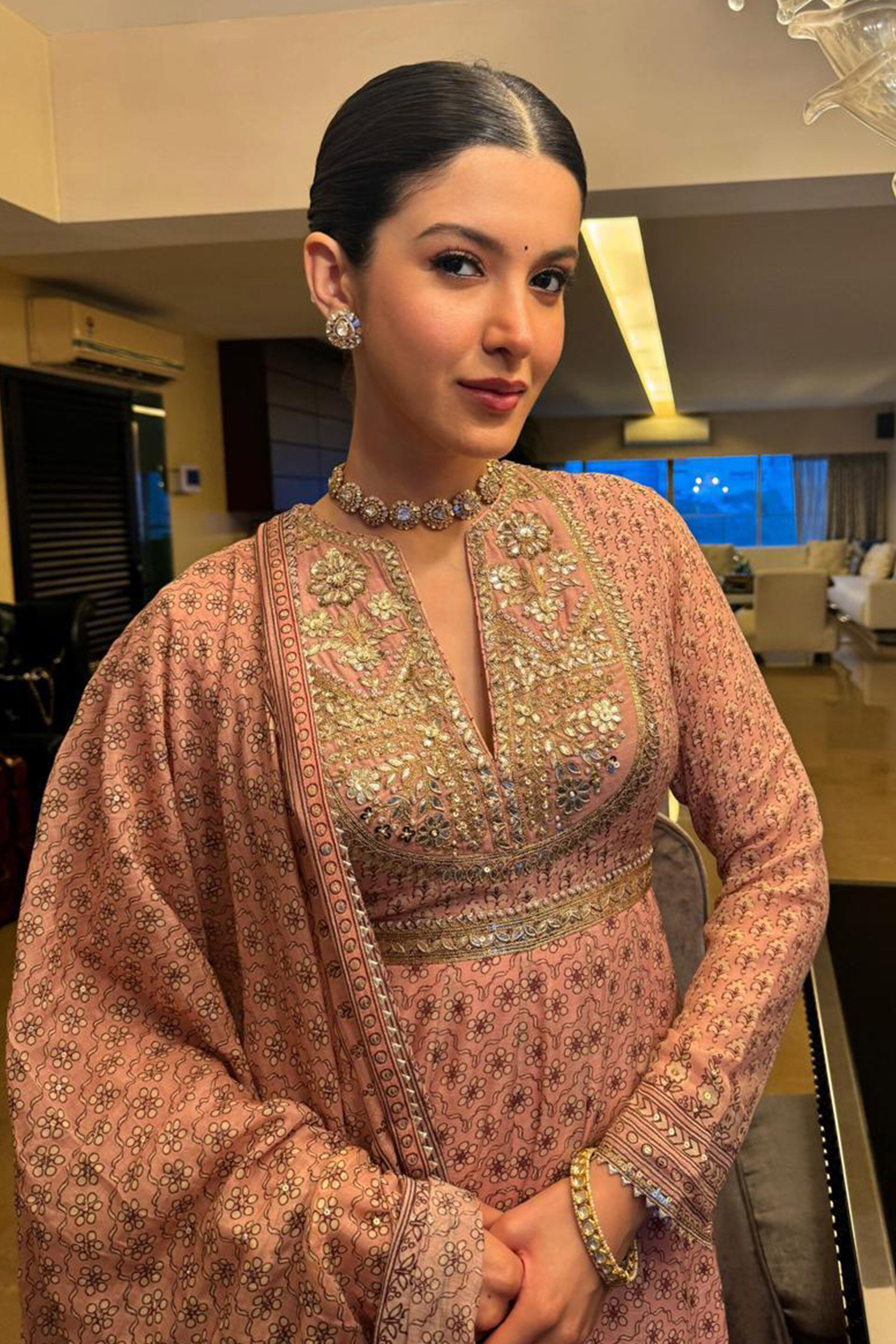 And website anita dongre on sale
