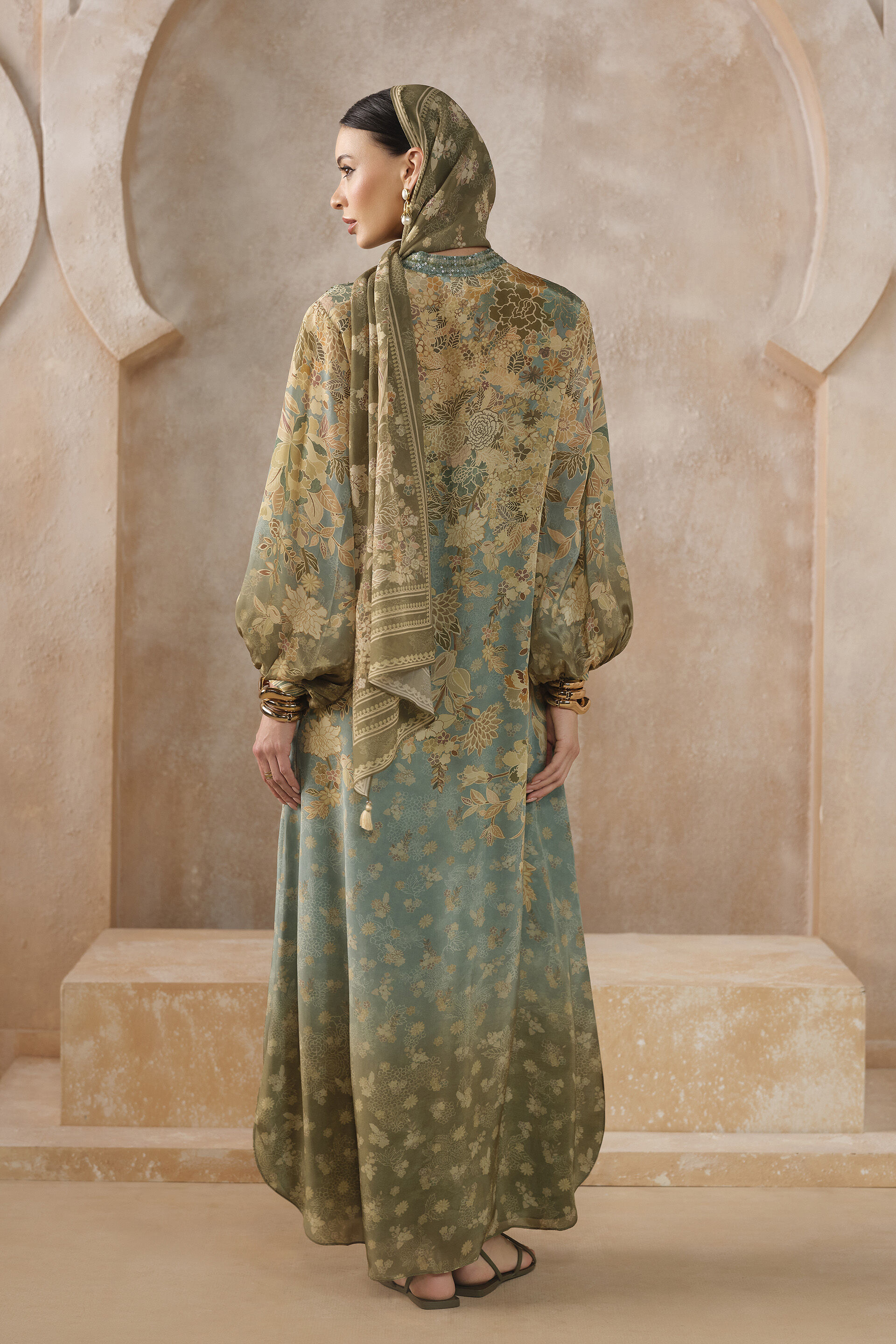 Florinio Kaftan - Blue, Blue, image 2
