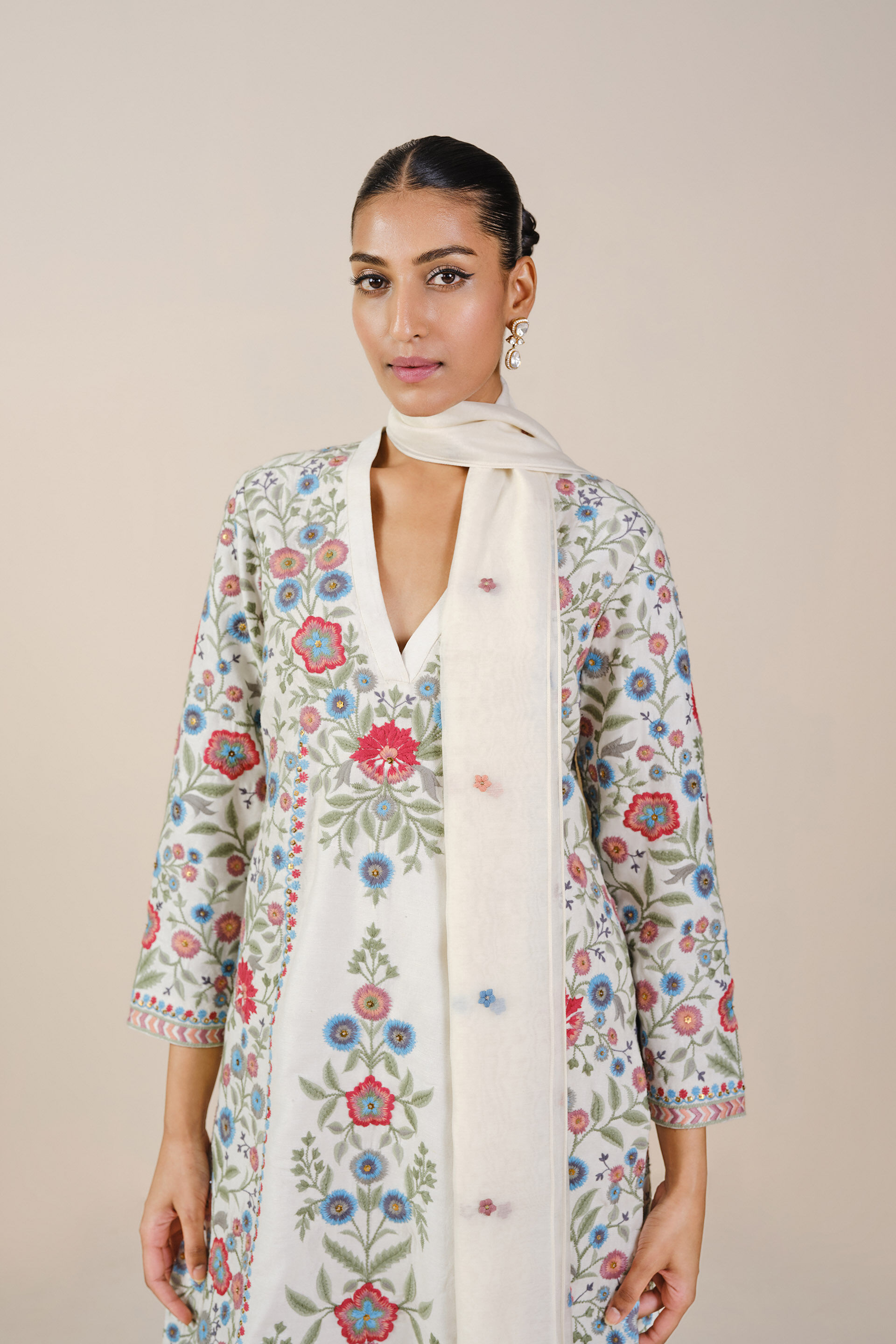 Galaxy of Flowers Embroidered Silk Suit Set - White, White, image 4