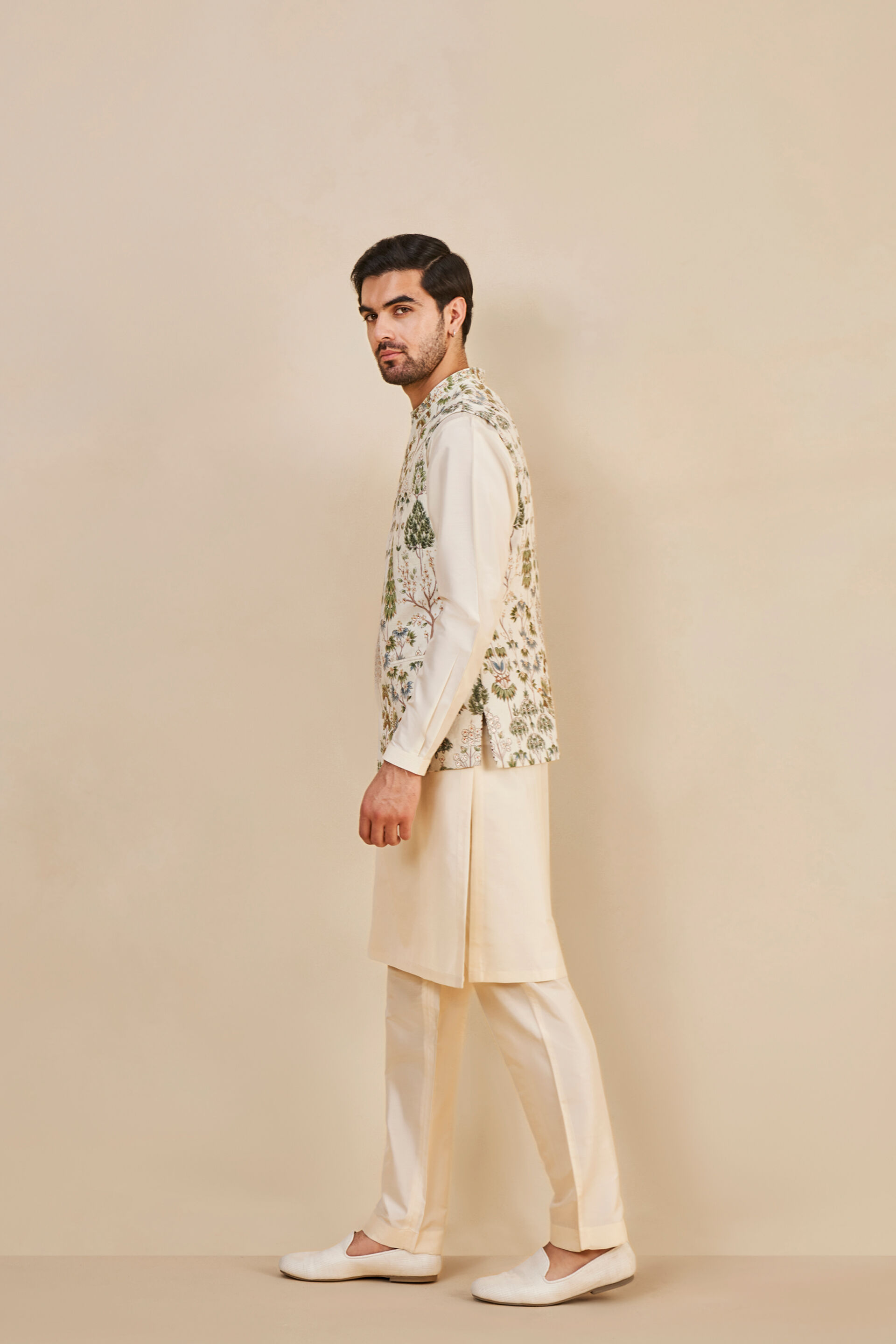 Nalesh Hand-painted Pichhwai Silk Nehru Jacket - Off White, Off White, image 2