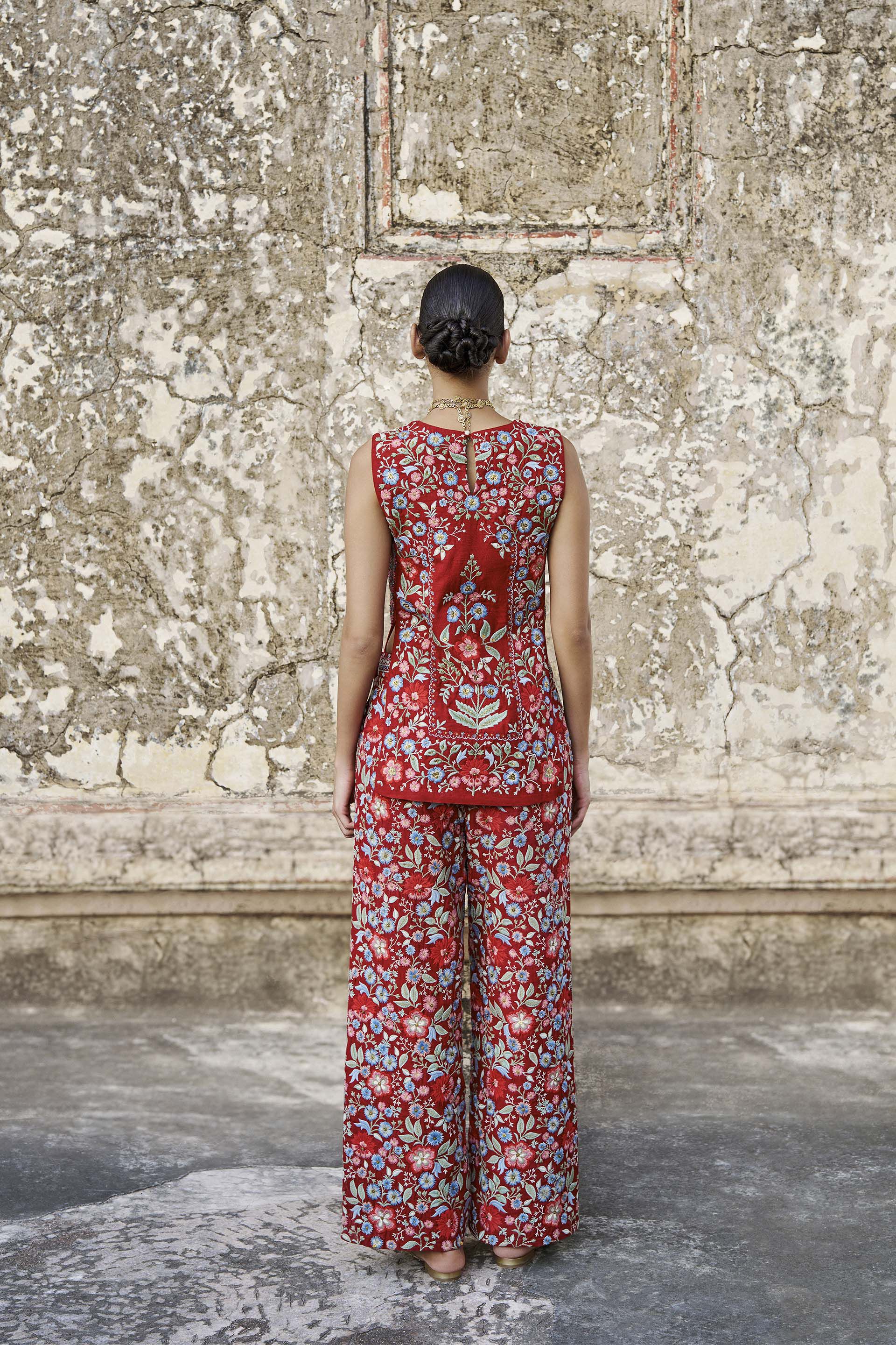 Blooms Of The Wild Embroidered Silk Pant Set - Red