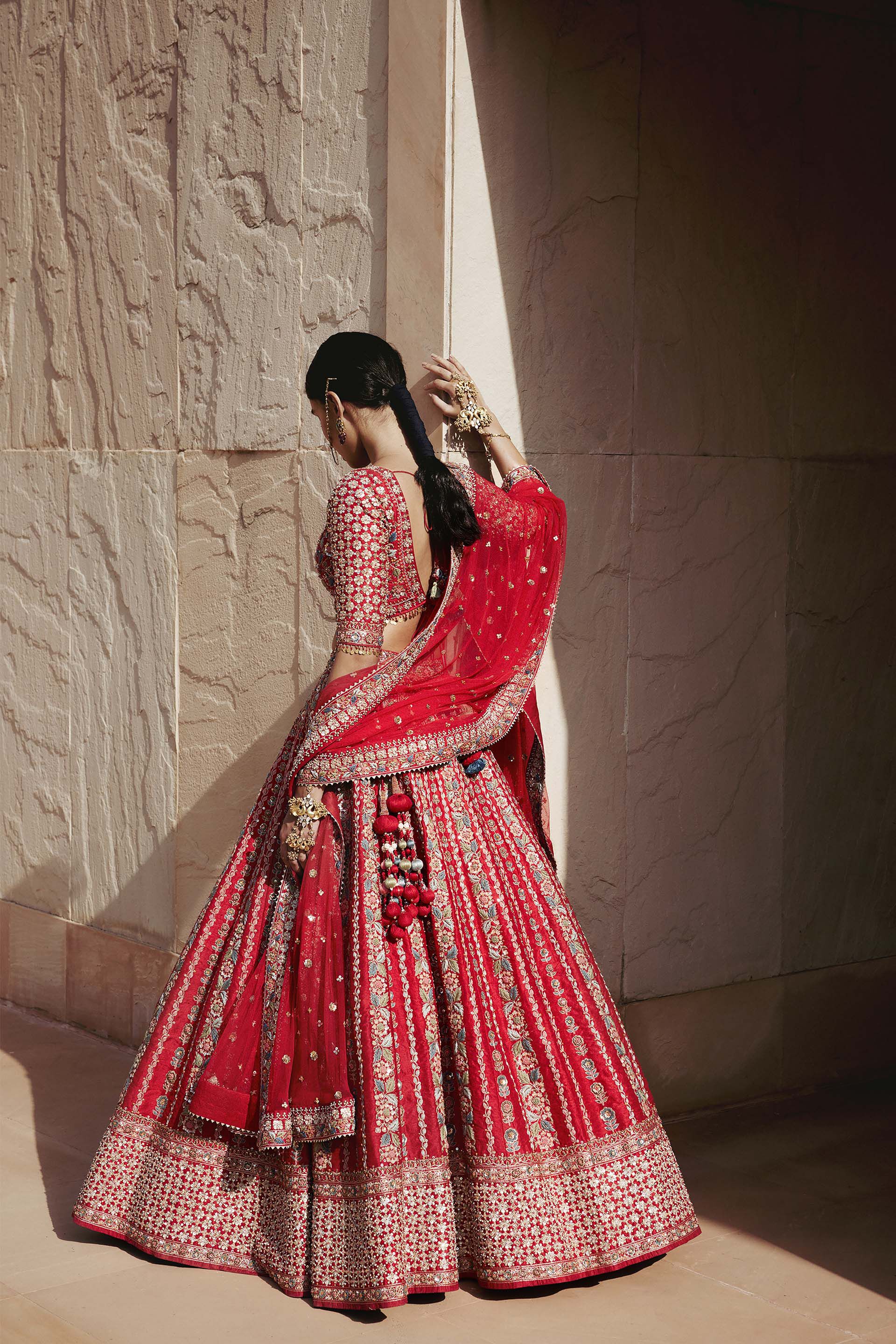 Anita dongre bridal lehenga price clearance