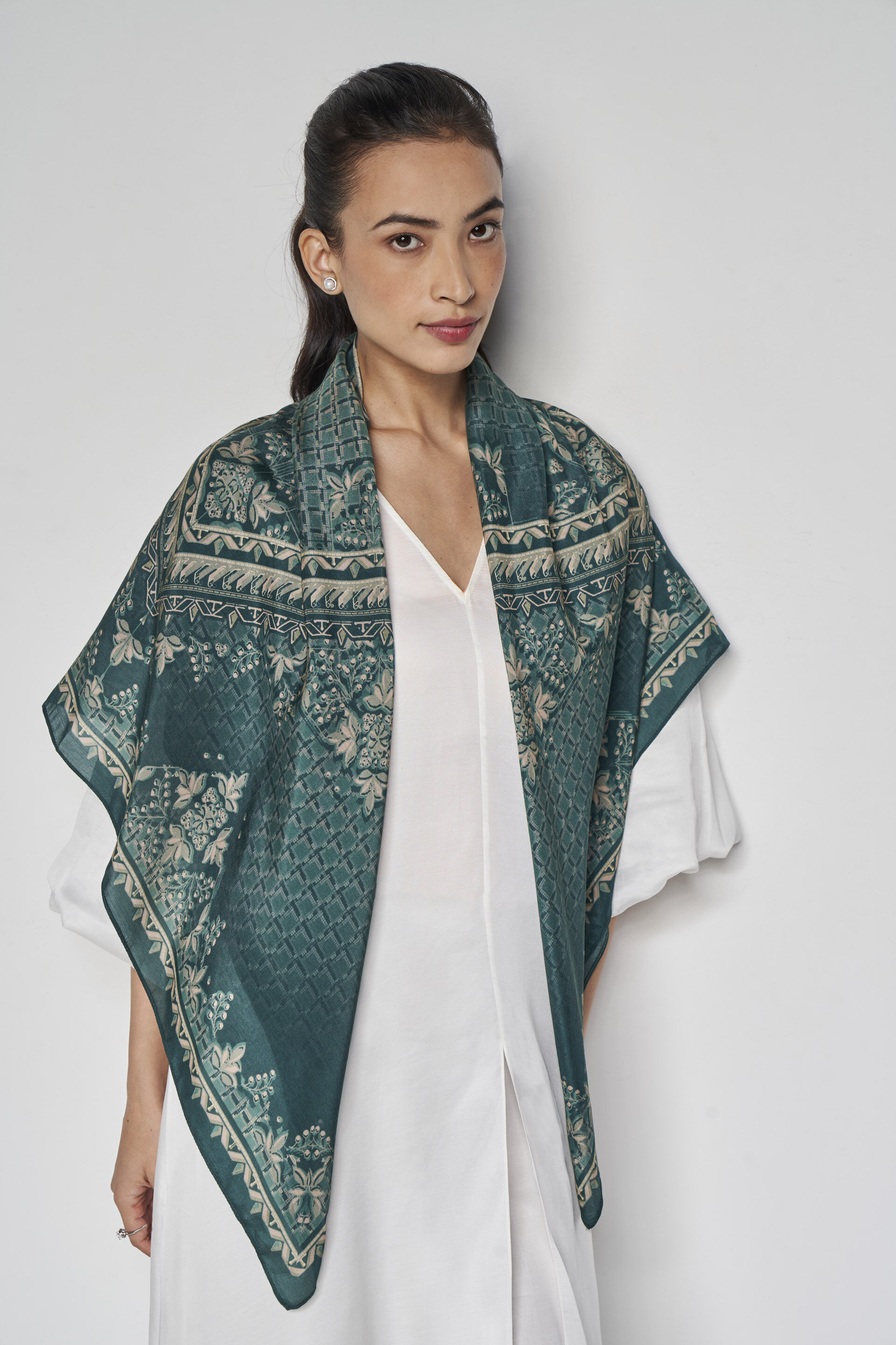 Emlyn Scarf Green