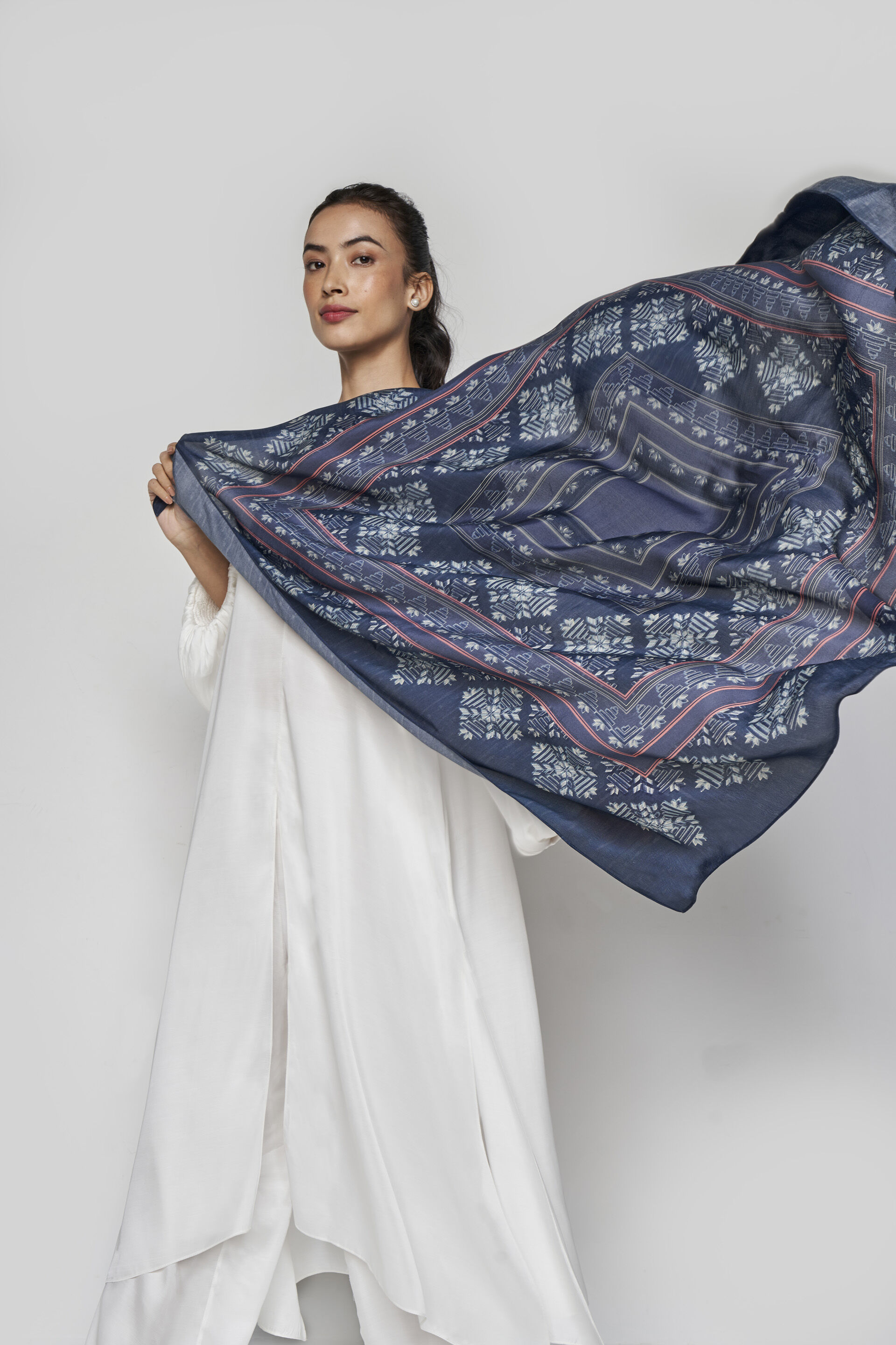 Anita dongre scarf online