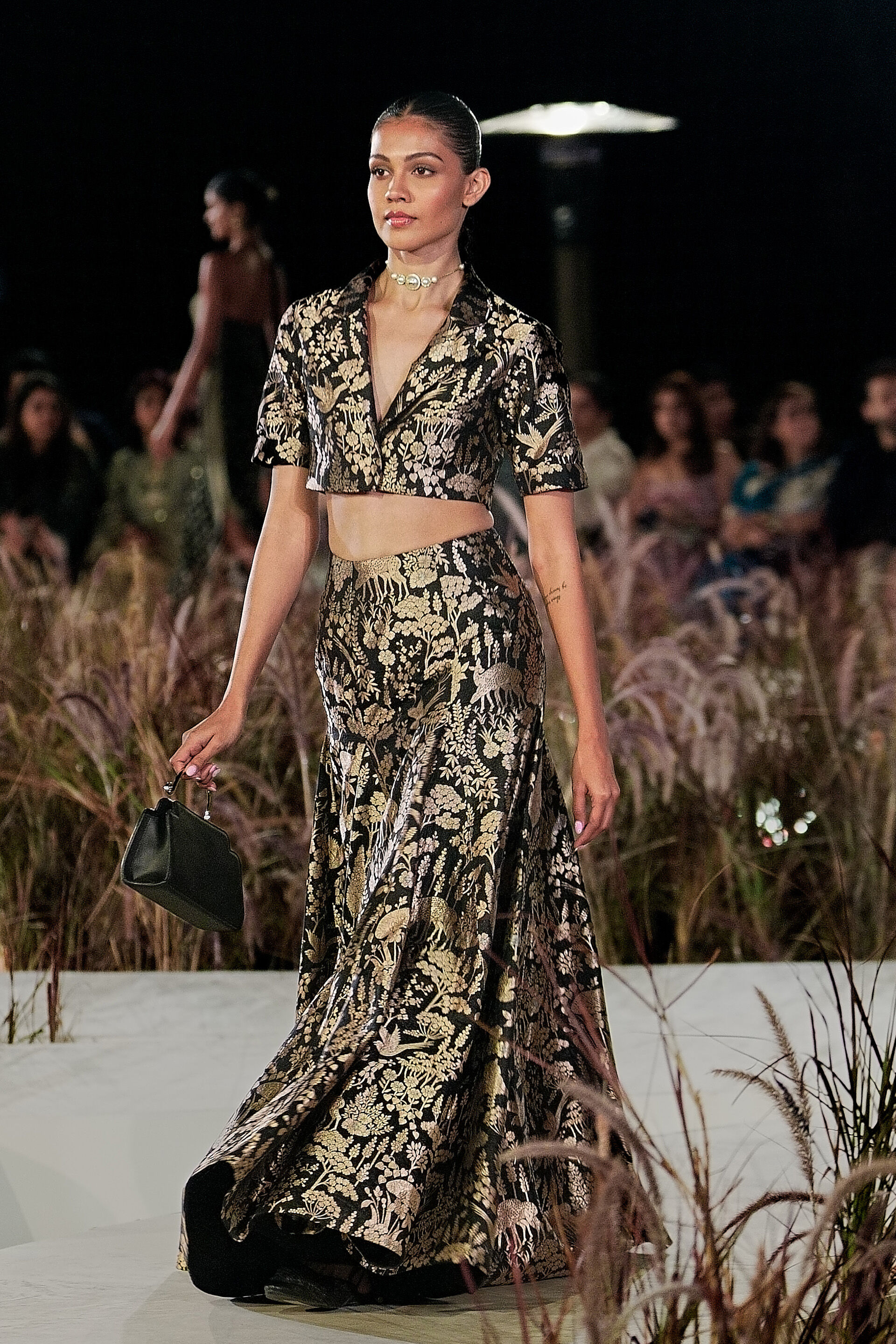 Masara Handwoven Benarasi Silk Skirt Set - Gold, Gold, image 3