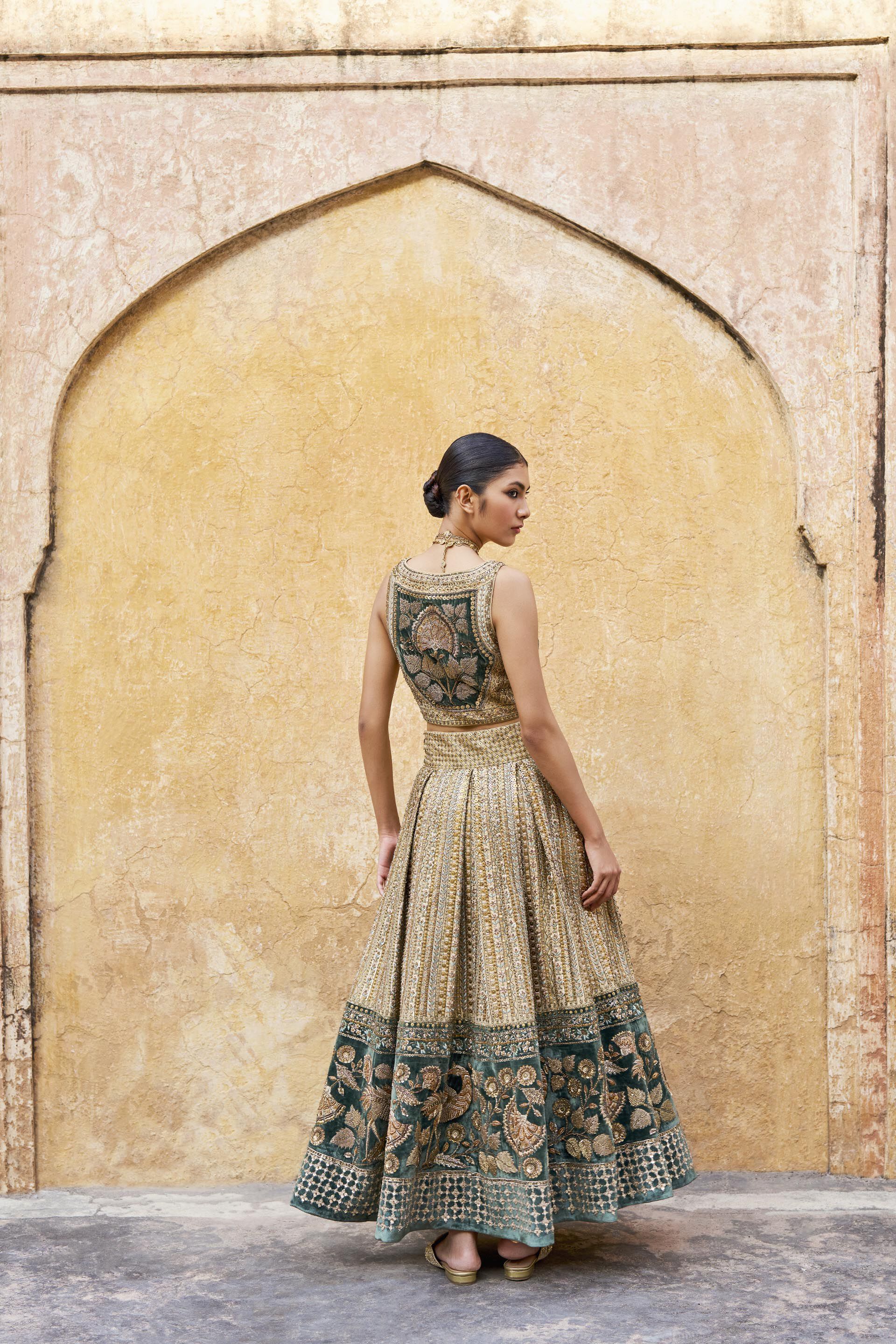 Heart of The Forest Embroidered Zardozi Skirt Set - Gold