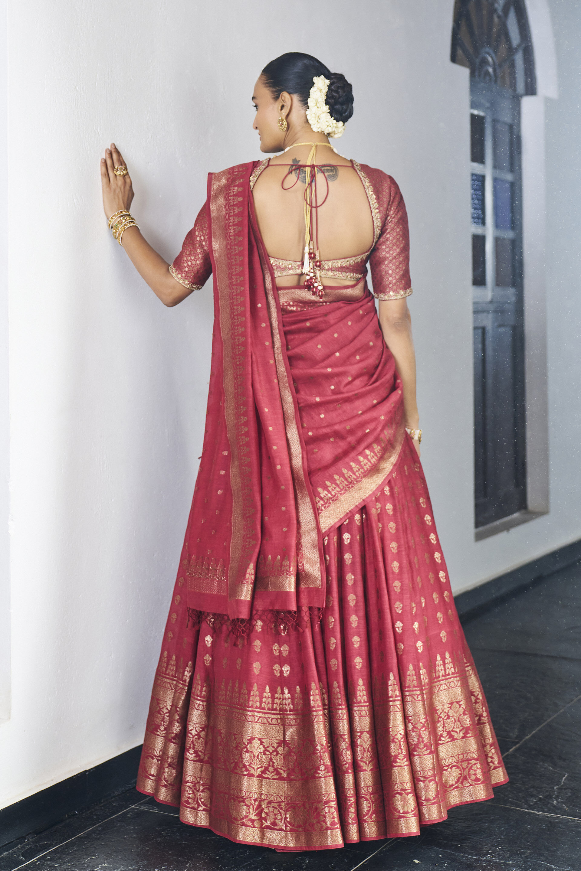 Maname Benarasi Mul Lehenga&nbsp;Set - Maroon, Maroon, image 2