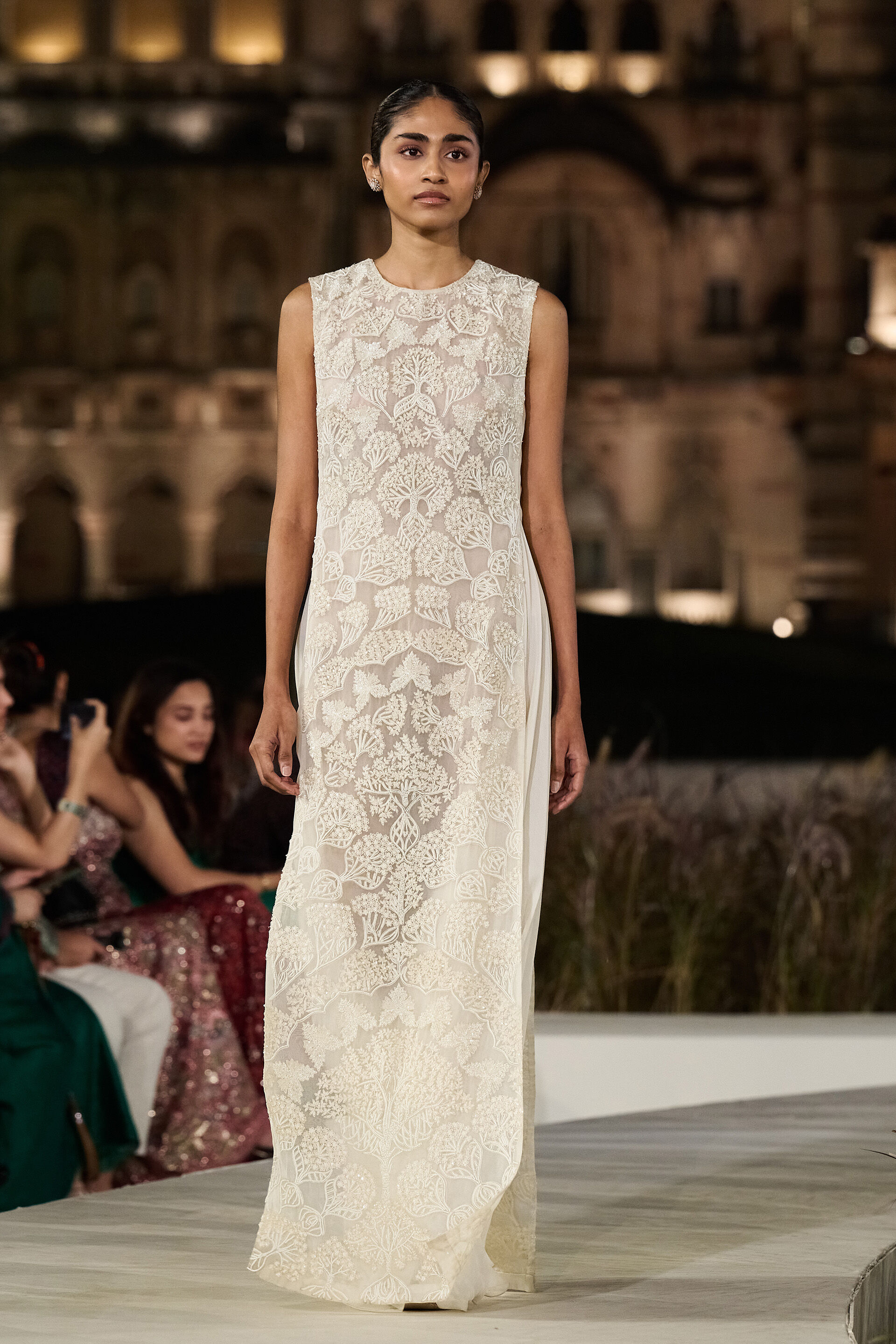 Calliandra Embroidered Silk Tabard Set - Ivory