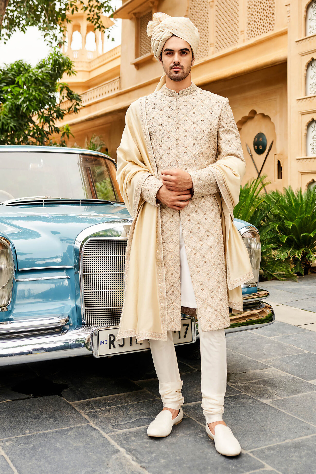 Buy Men's Aalekh Sherwani for Wedding from Anita Dongre