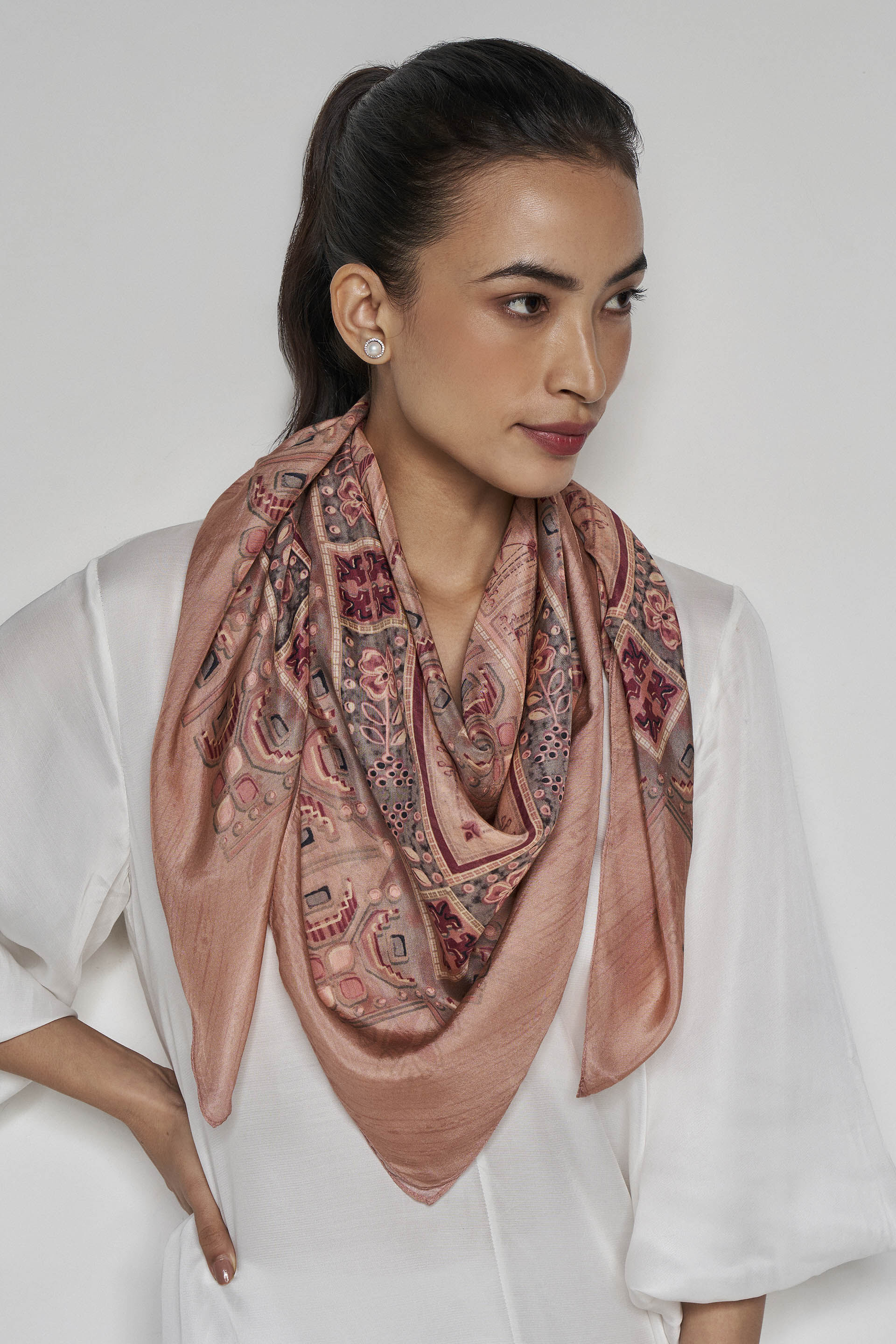 Pink scarf online store