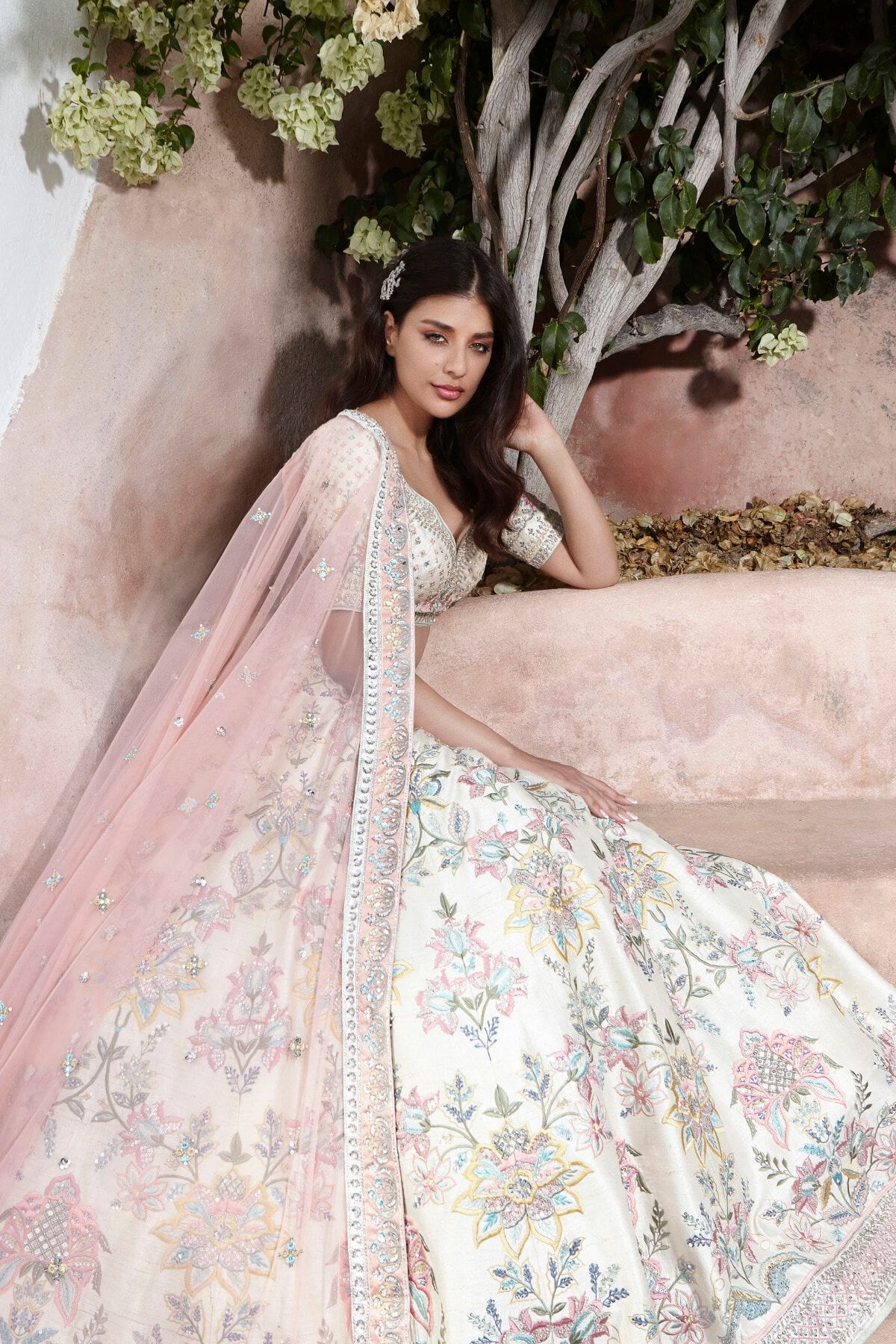 Traditional Indian Wedding Dresses for Women & Girls: Top Looks & FAQs –  The Indian Couture