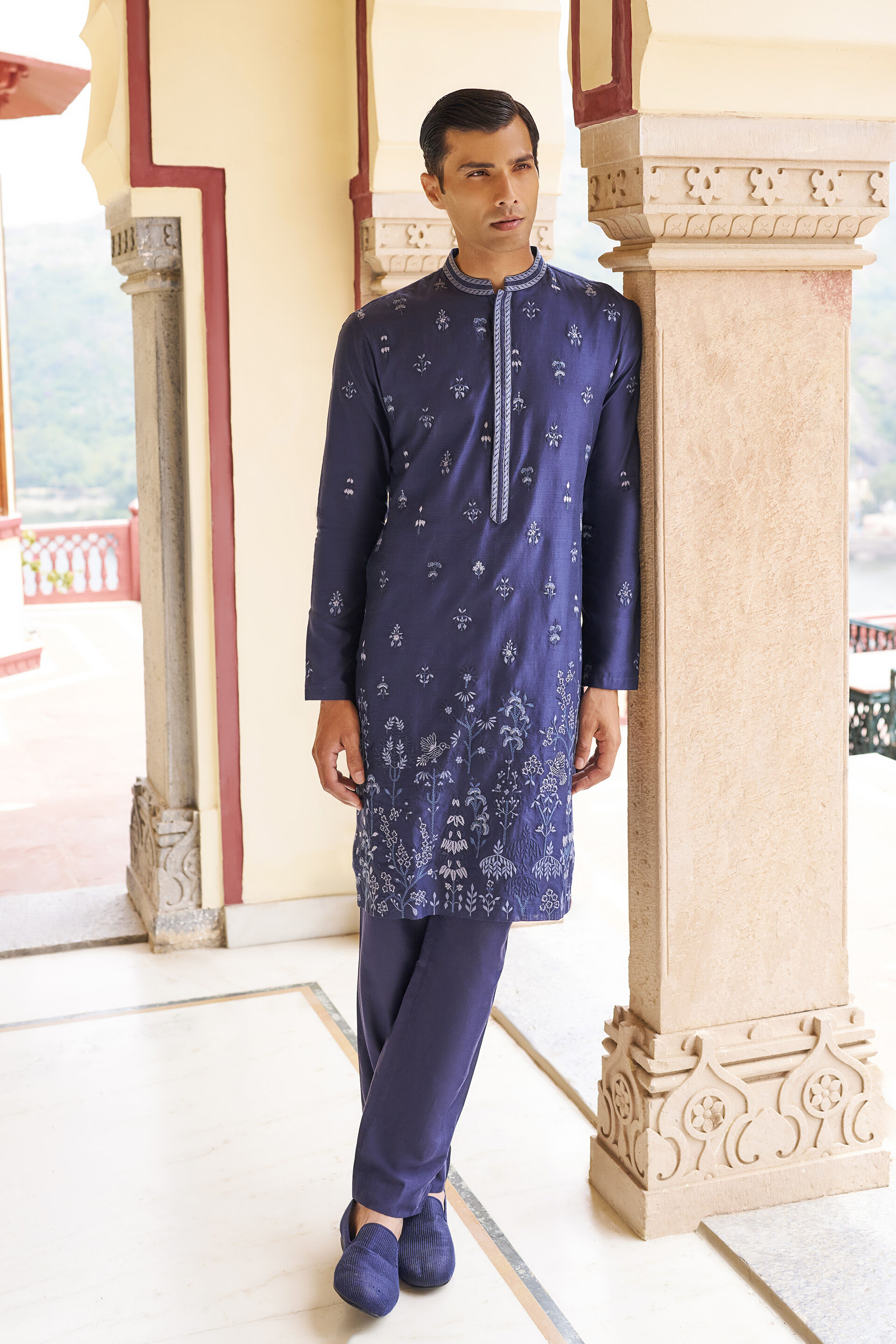 Enrapture Embroidered Mul Kurta - Indigo