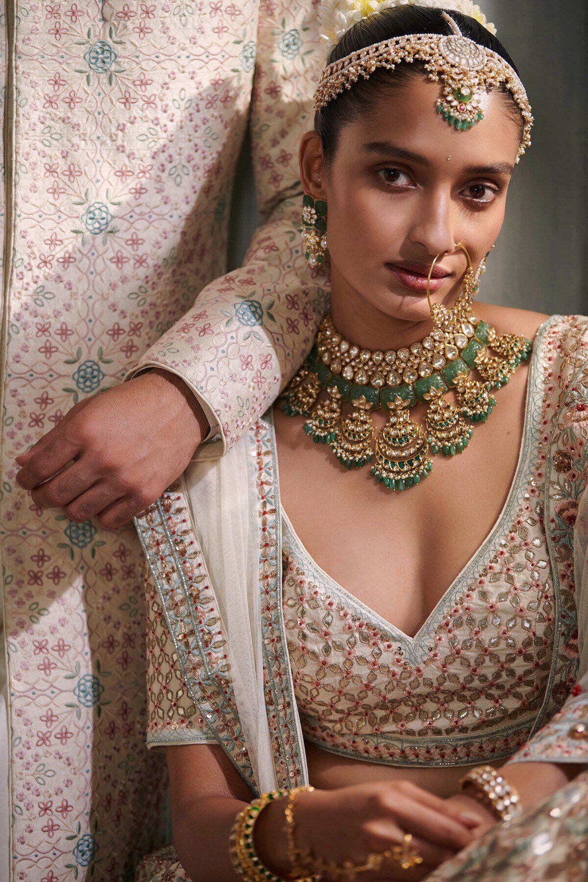 Steorra Jewels Green Bridal Meenakari Kundan Choker Necklace Earring  Maangtikka For Women Pearl Gold-plated Plated Alloy Necklace Set Price in  India - Buy Steorra Jewels Green Bridal Meenakari Kundan Choker Necklace  Earring