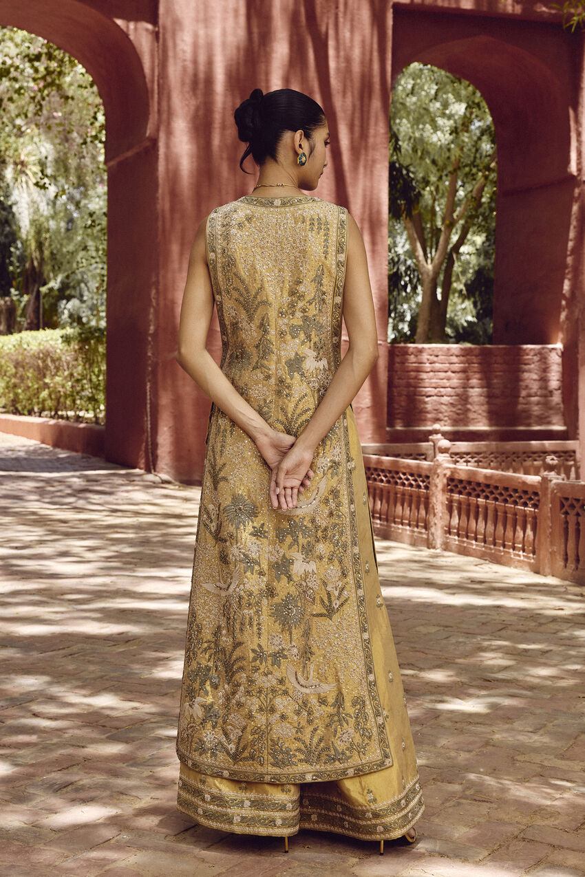 Buy Wedding Dresses for Bride & Women Online | Anita Dongre Buy Wedding Dresses for Bride & Women Online | Anita Dongre