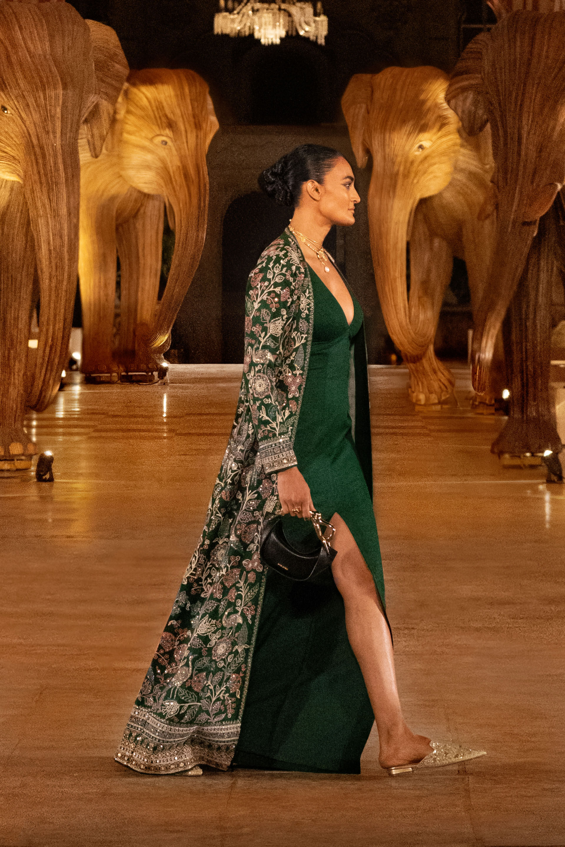 Blooming Wildforest SEWA Hand-embroidered Silk Jacket Set - Green