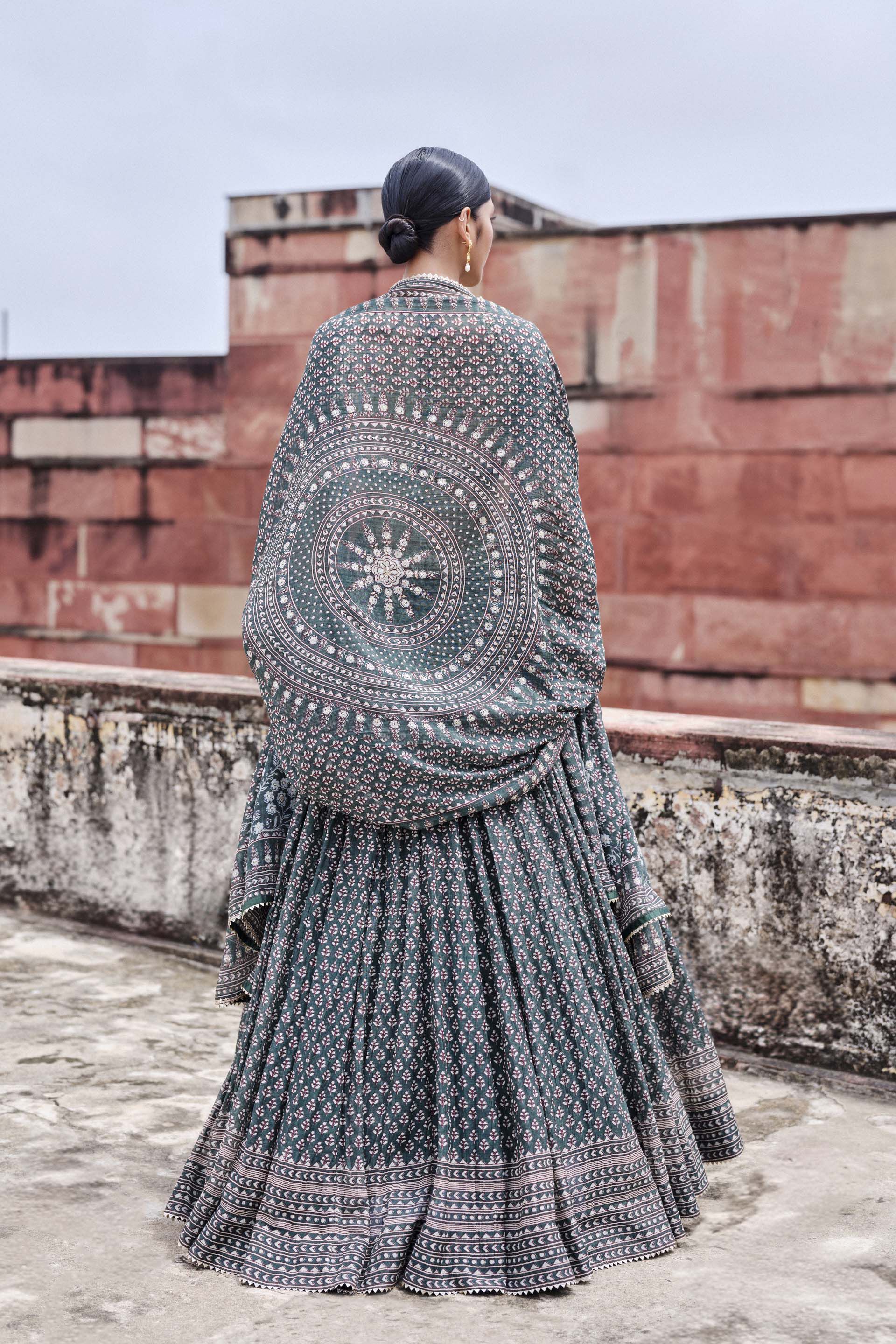 Anita dongre lehenga designs discount