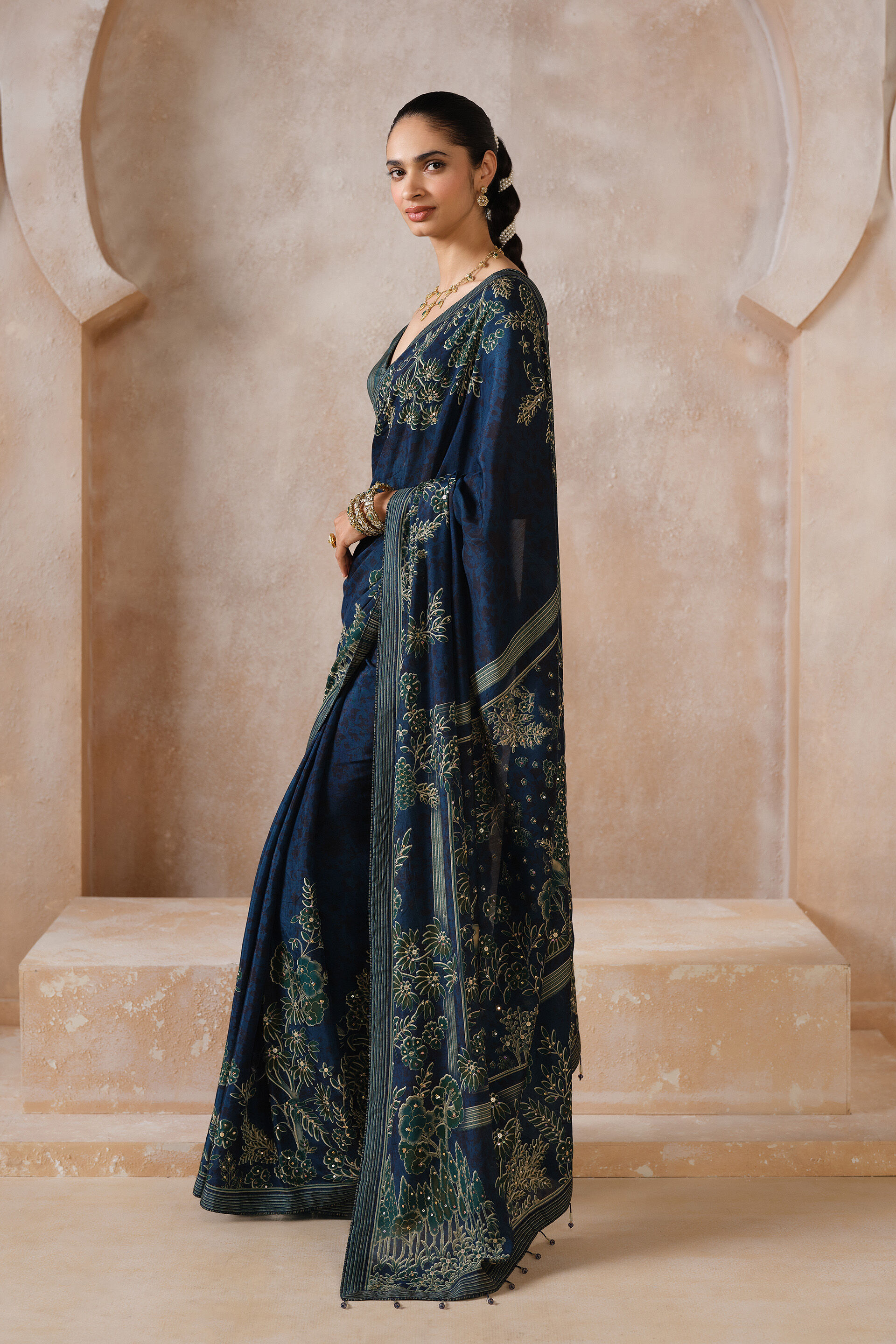 Anaiza Sequin Chiffon Saree, Blue, image 3