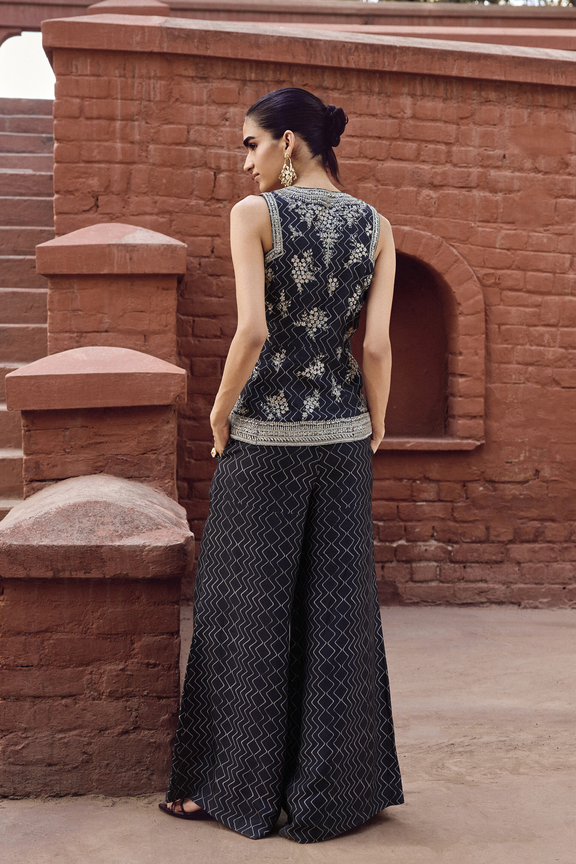 Zimad Embroidered Silk Pant Set - Black