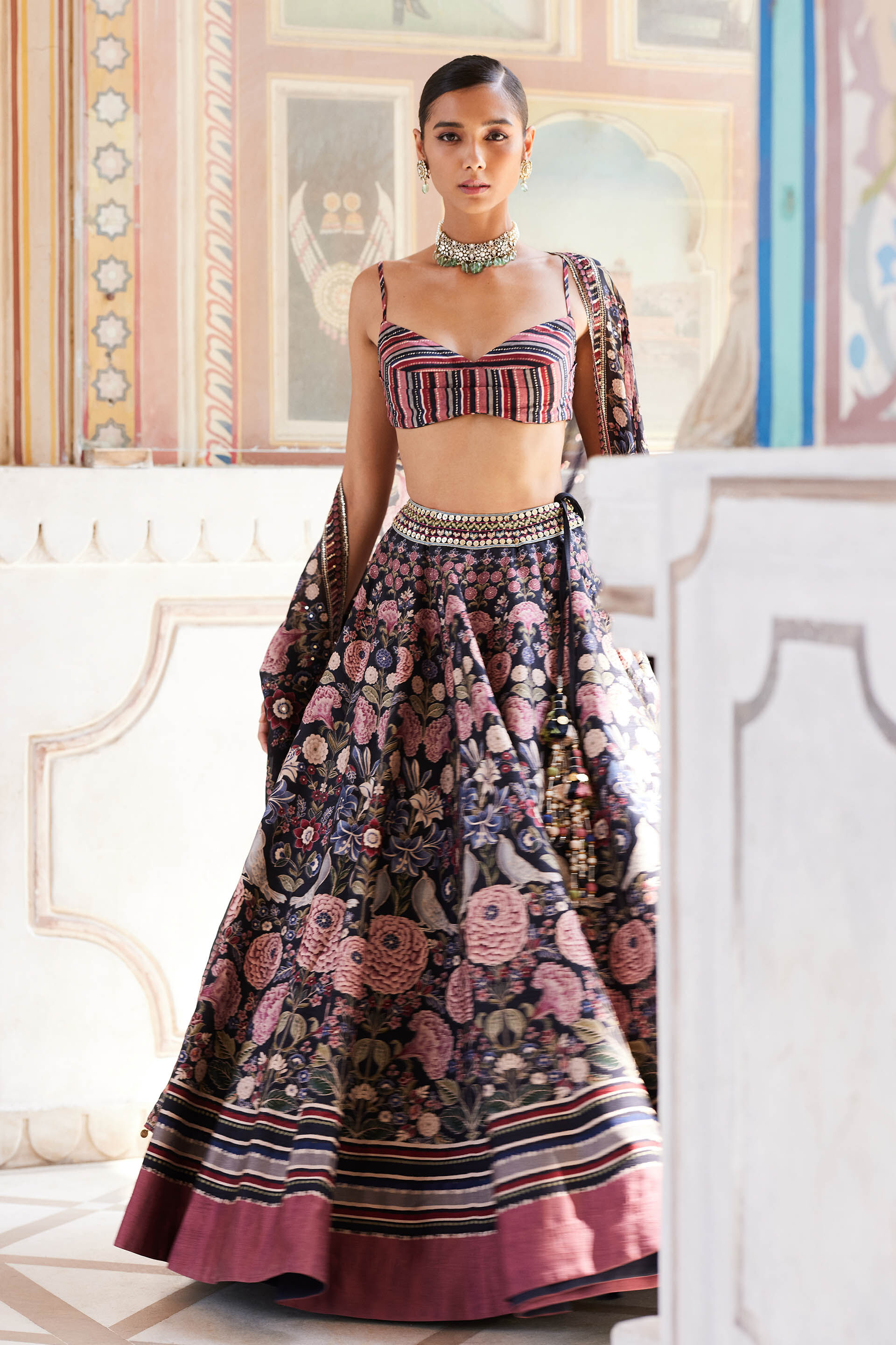 Good lehenga shop online