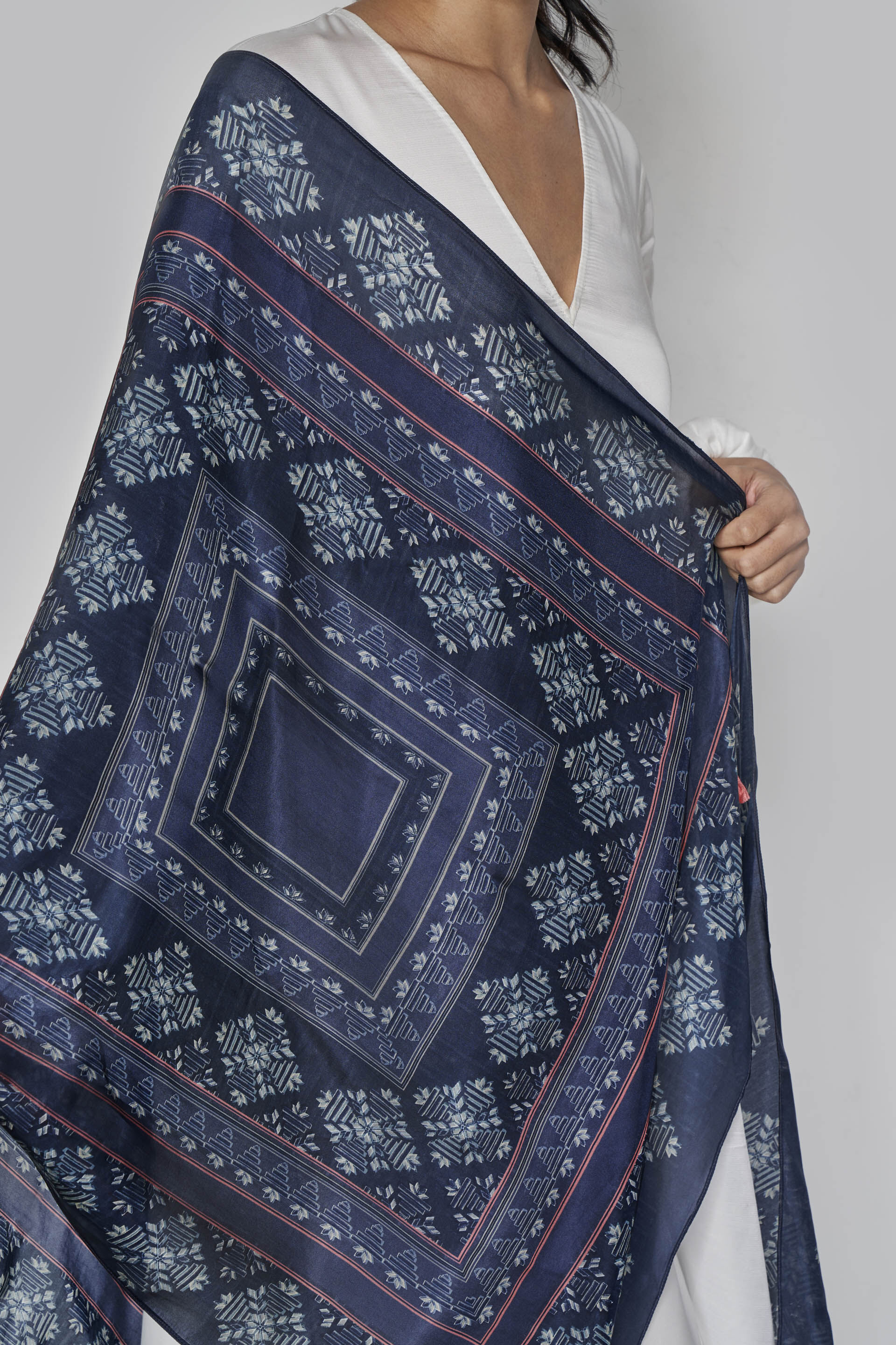 Malvasia Dupatta - Blue, Blue, image 3